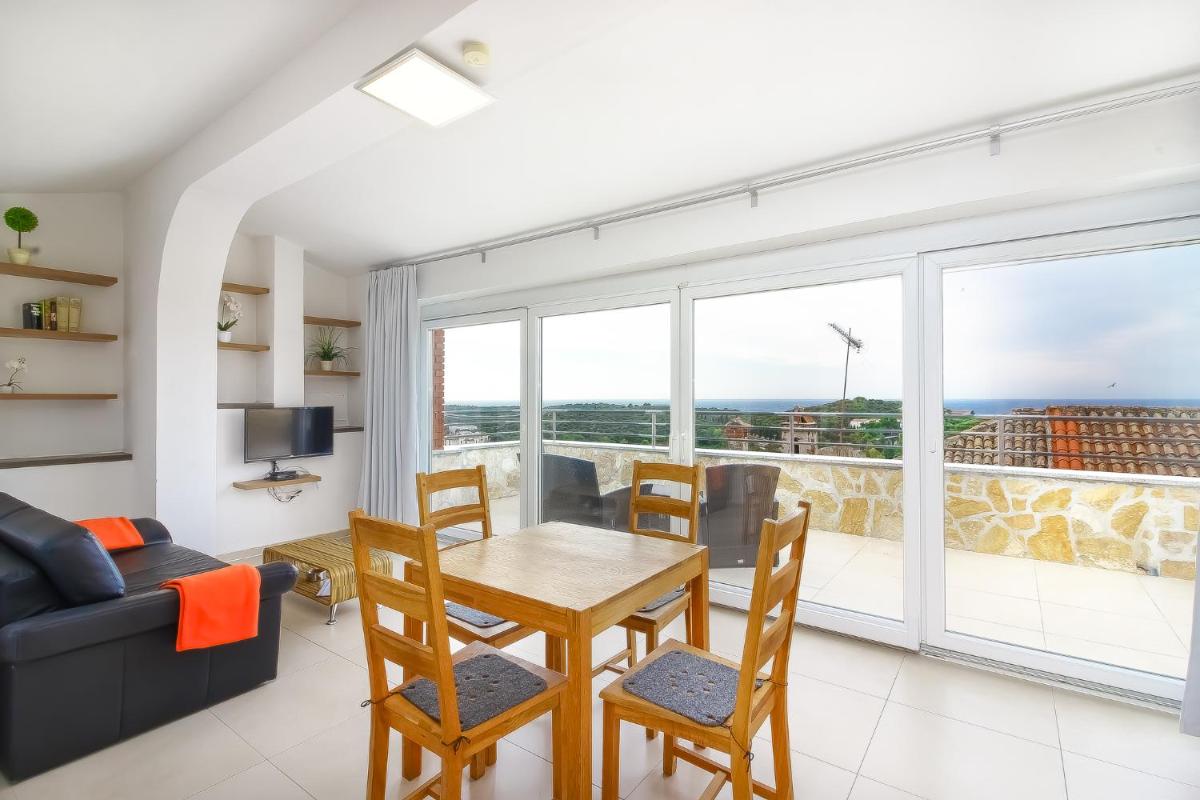 Apartment with Sea View photo 1
