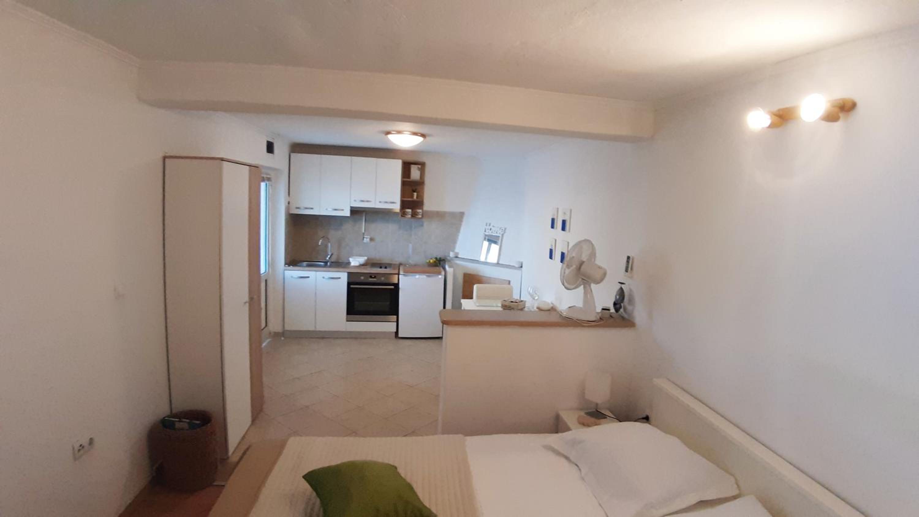 Studio Apartment with Sea View