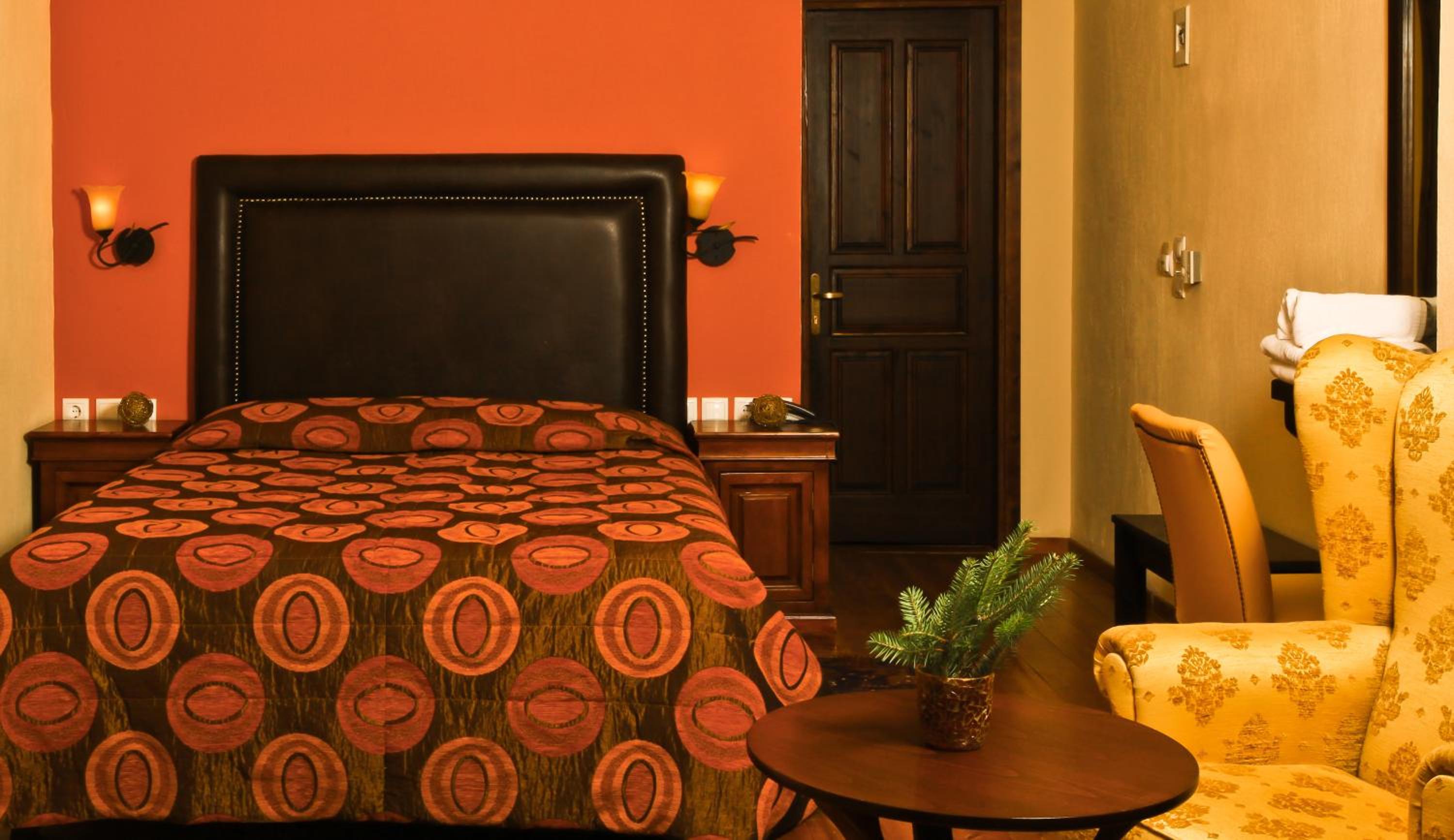 Quadruple Room with Fireplace - Photo 4
