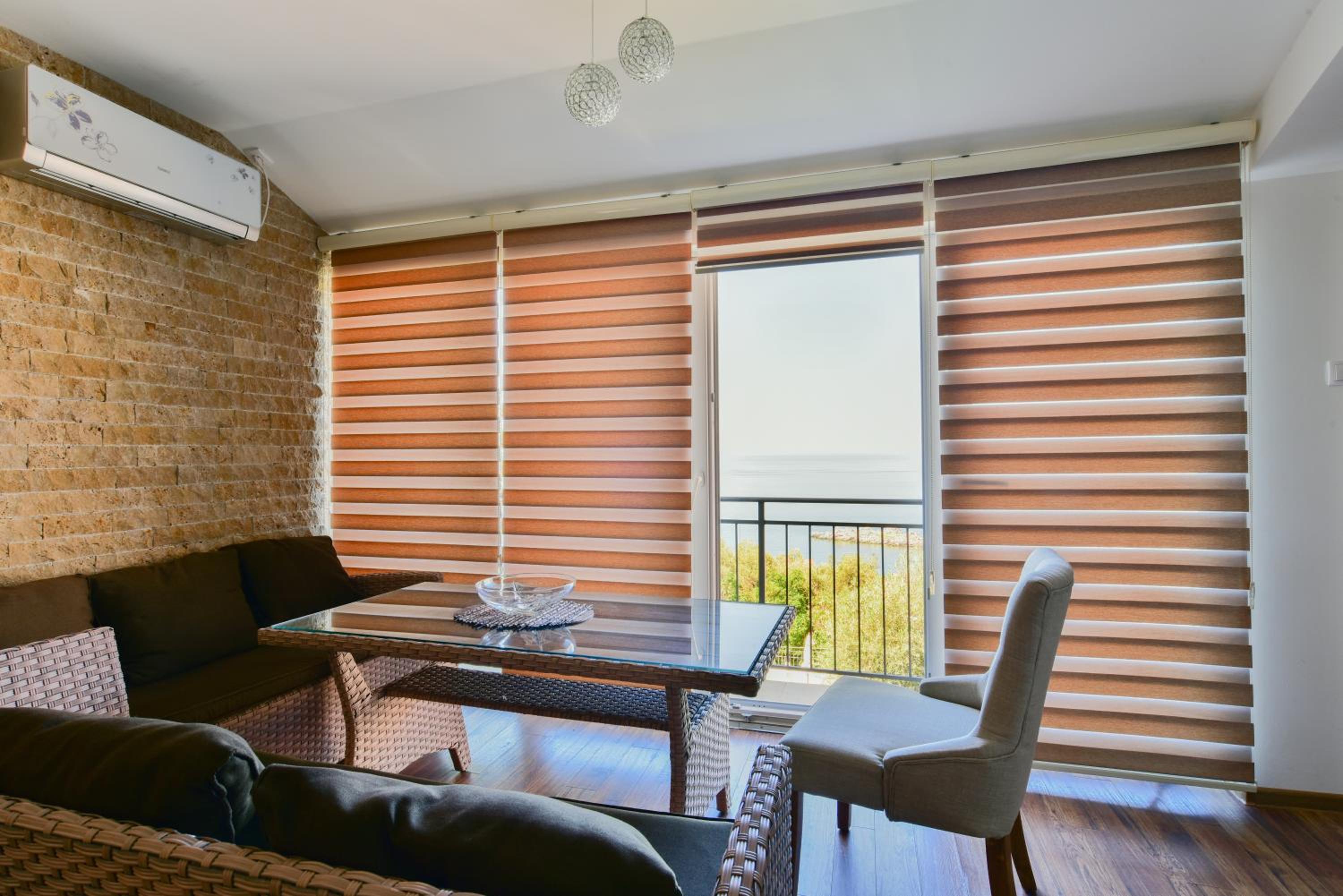 Two-Bedroom Apartment with Sea View - Photo 10