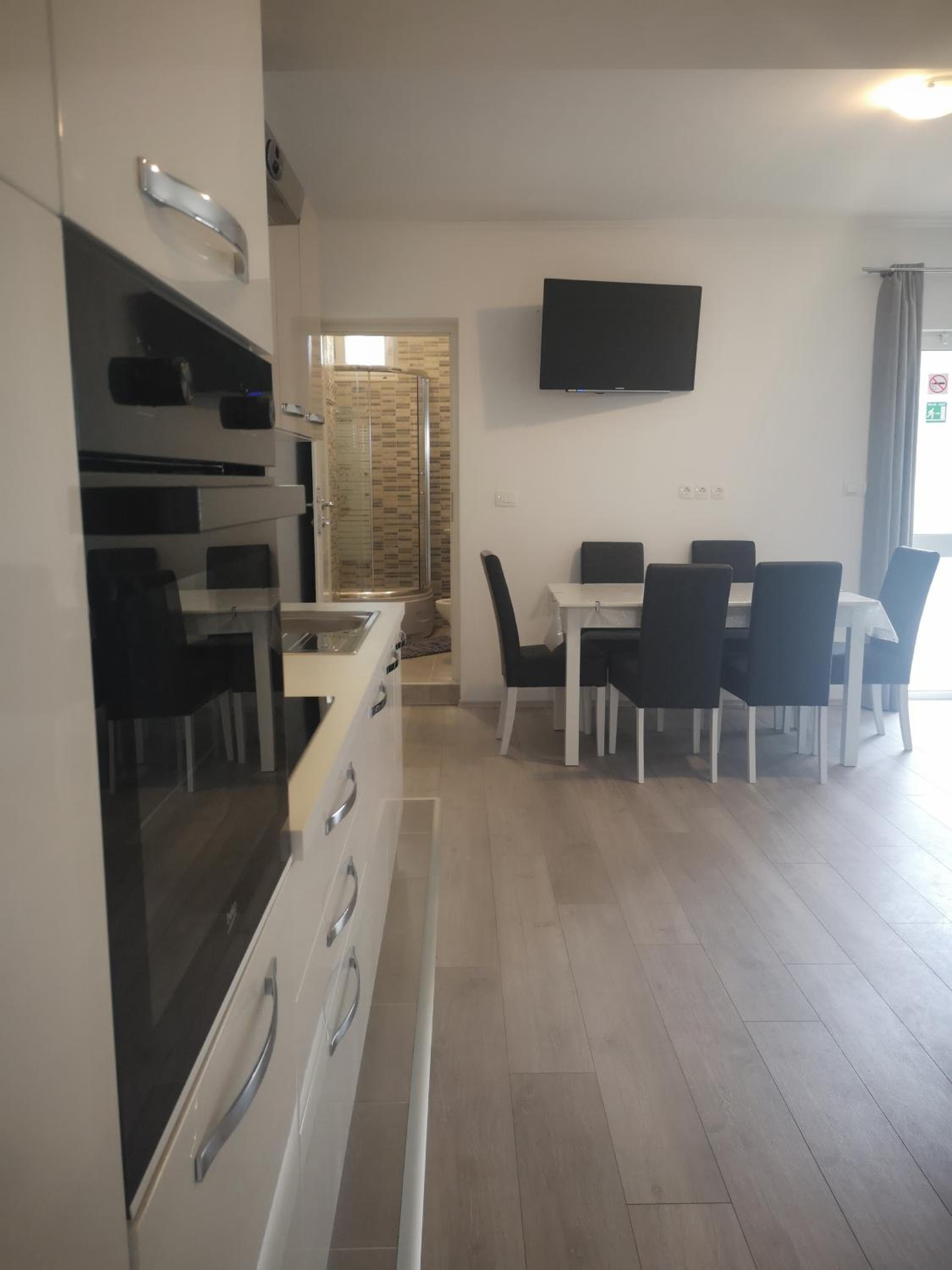 Apartment with Terrace photo 1