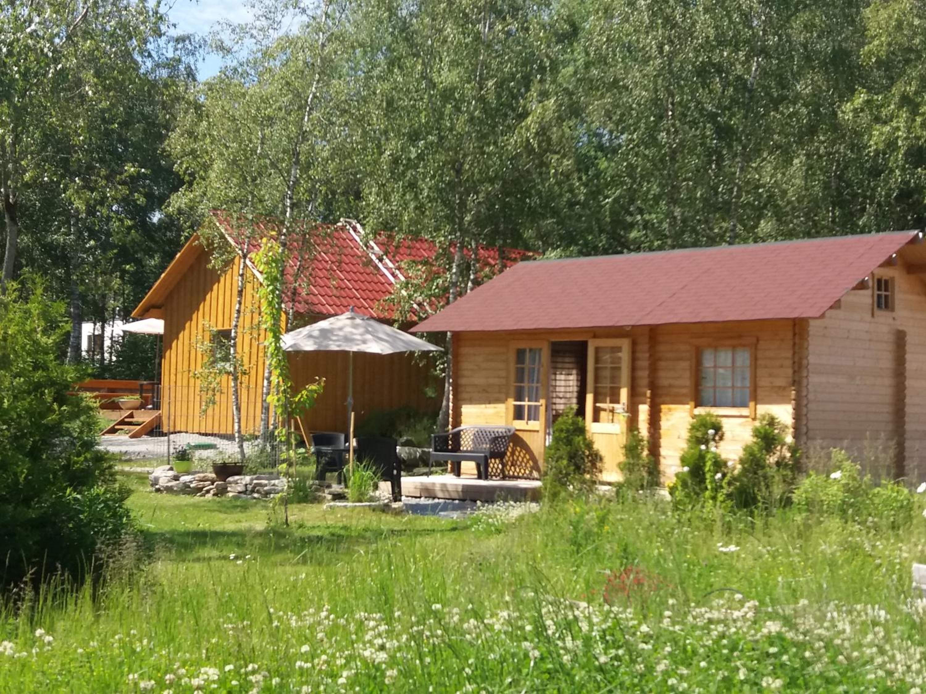 Two-Bedroom House - Photo 2
