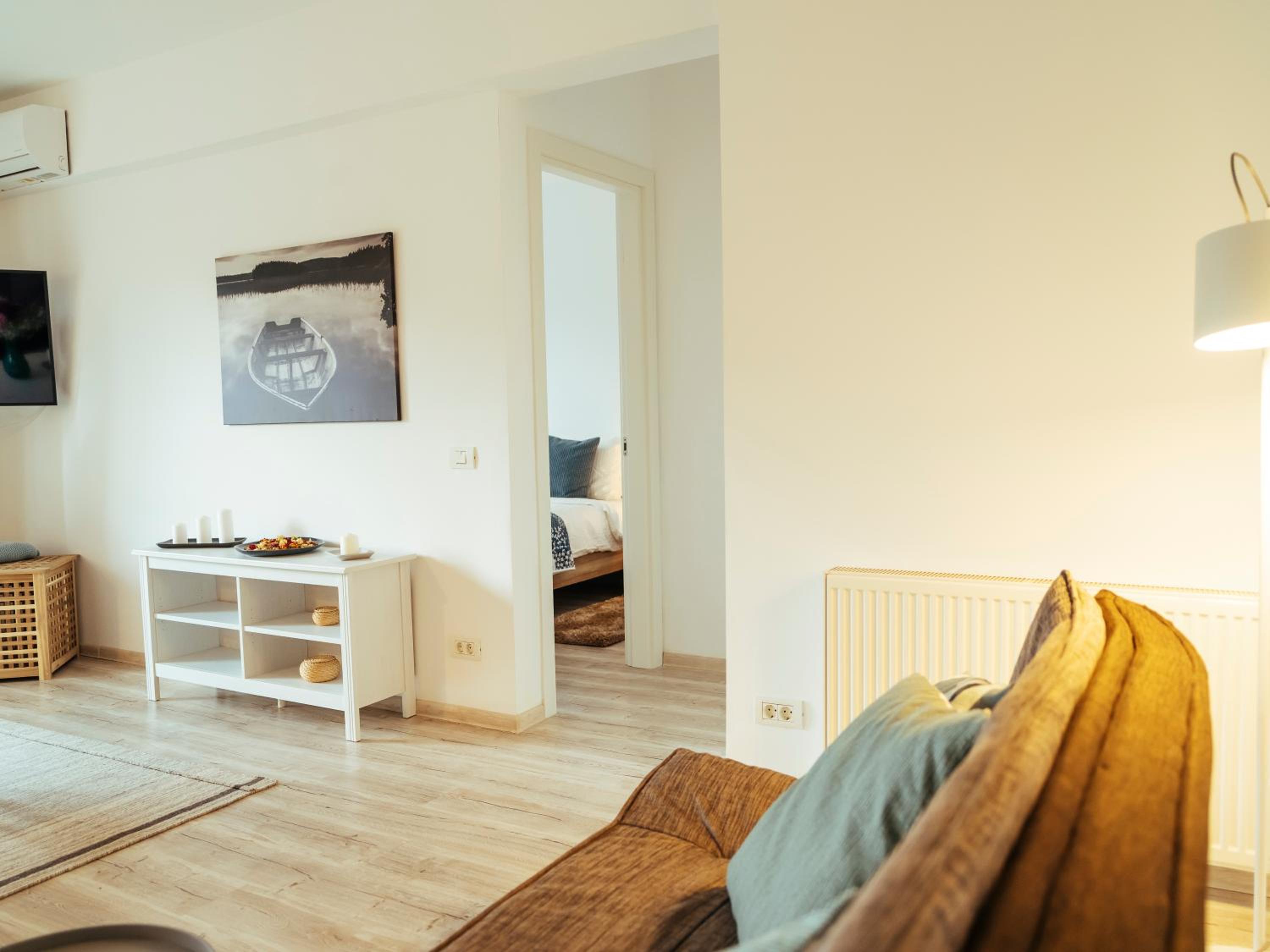 One-Bedroom Apartment - Photo 9