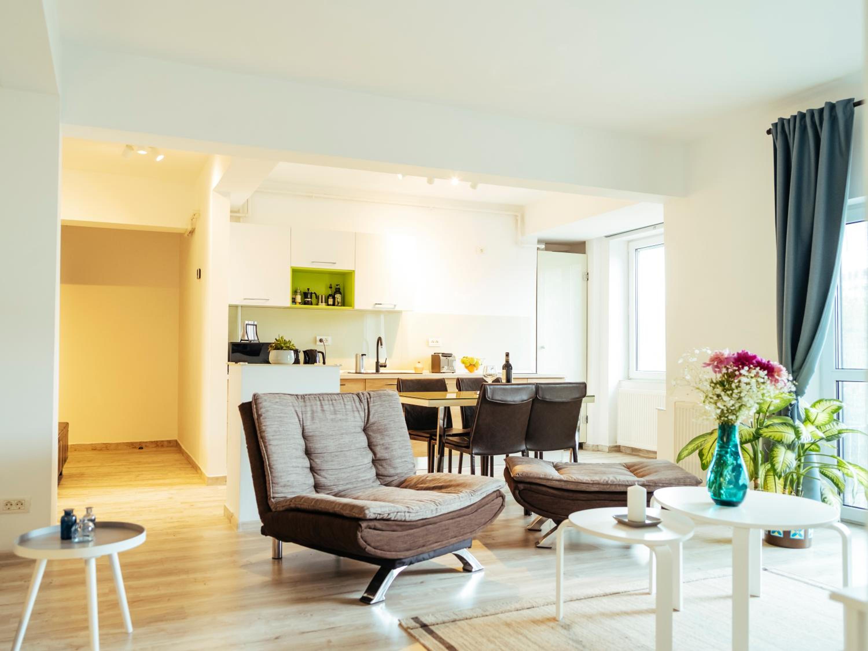 One-Bedroom Apartment - Photo 60