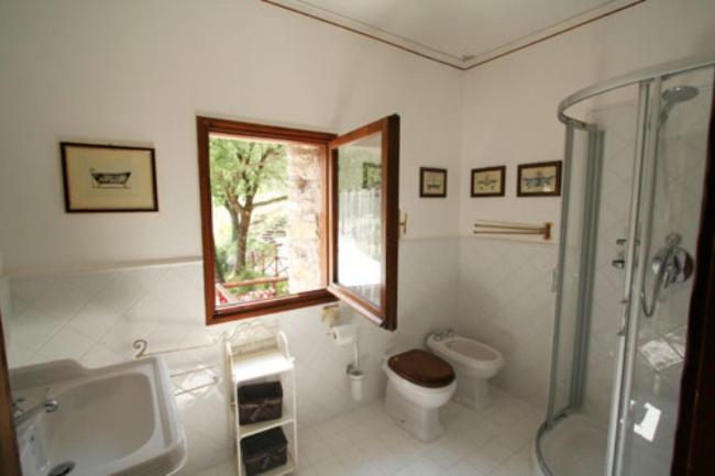 Villa photo 3