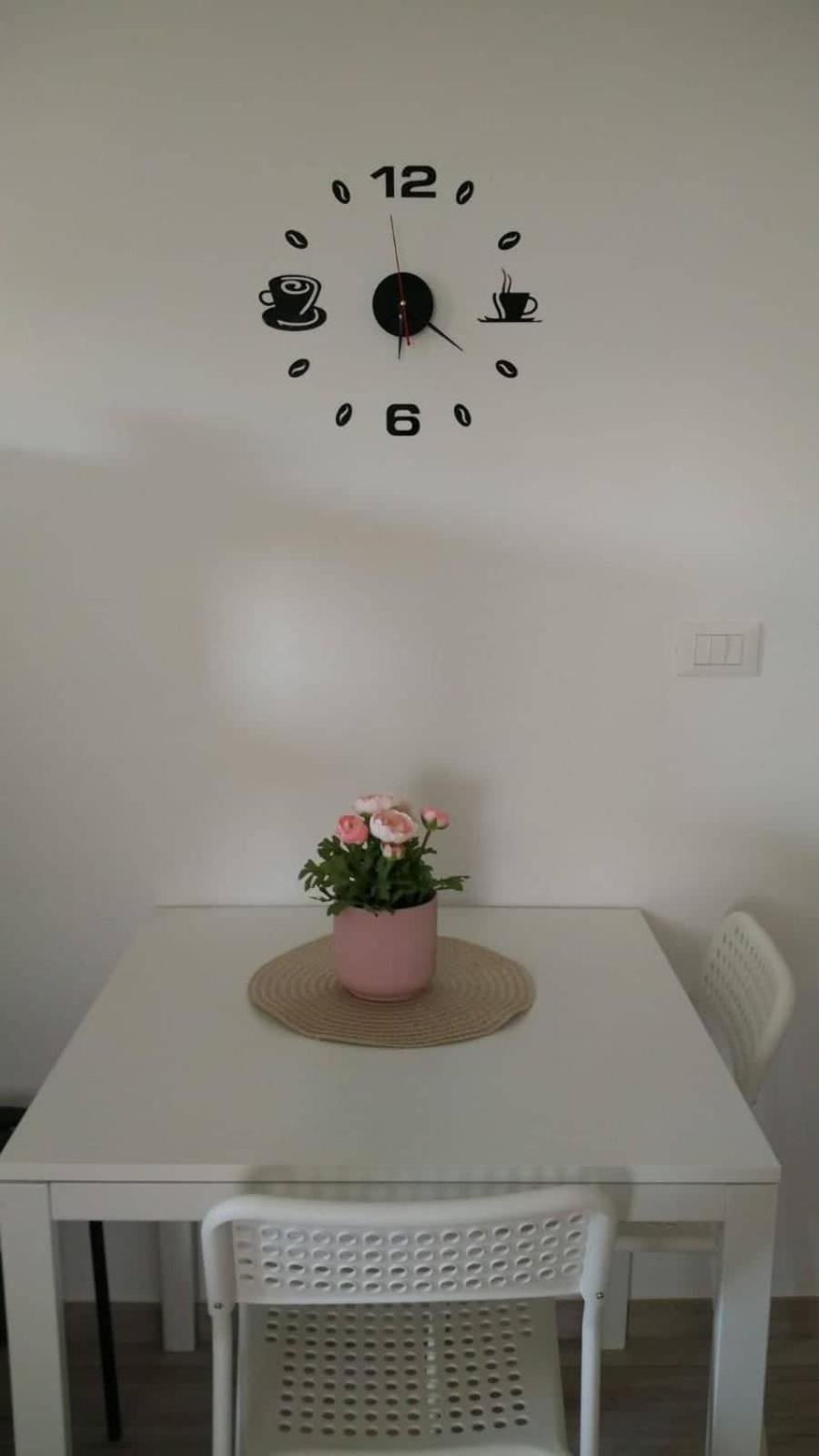 Studio Apartment - Photo 3
