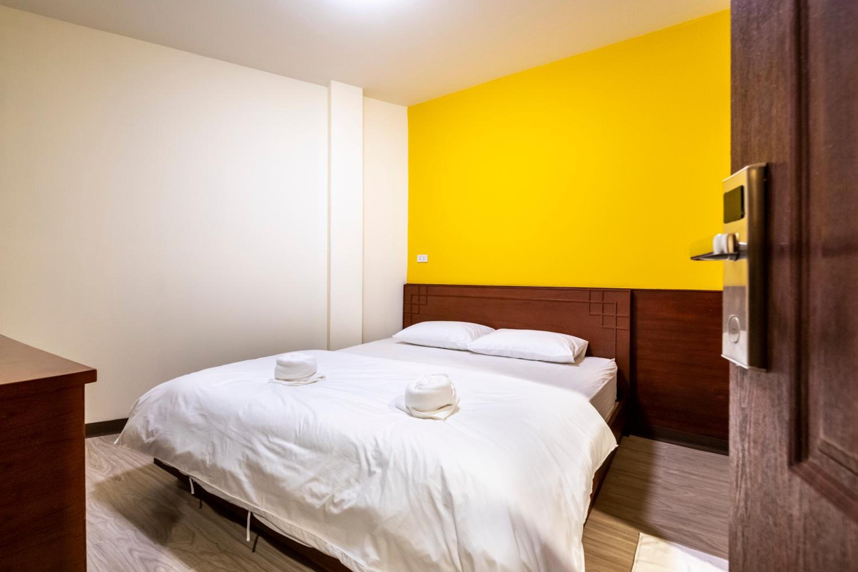 Double Room No Window with Private Bathroom photo 1