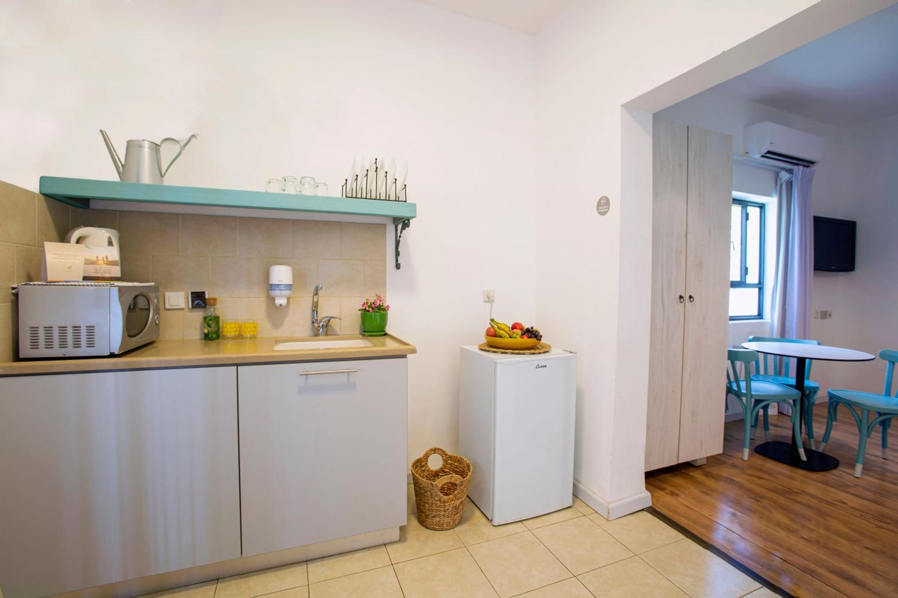 Family One Bedroom Apartment - Photo 14