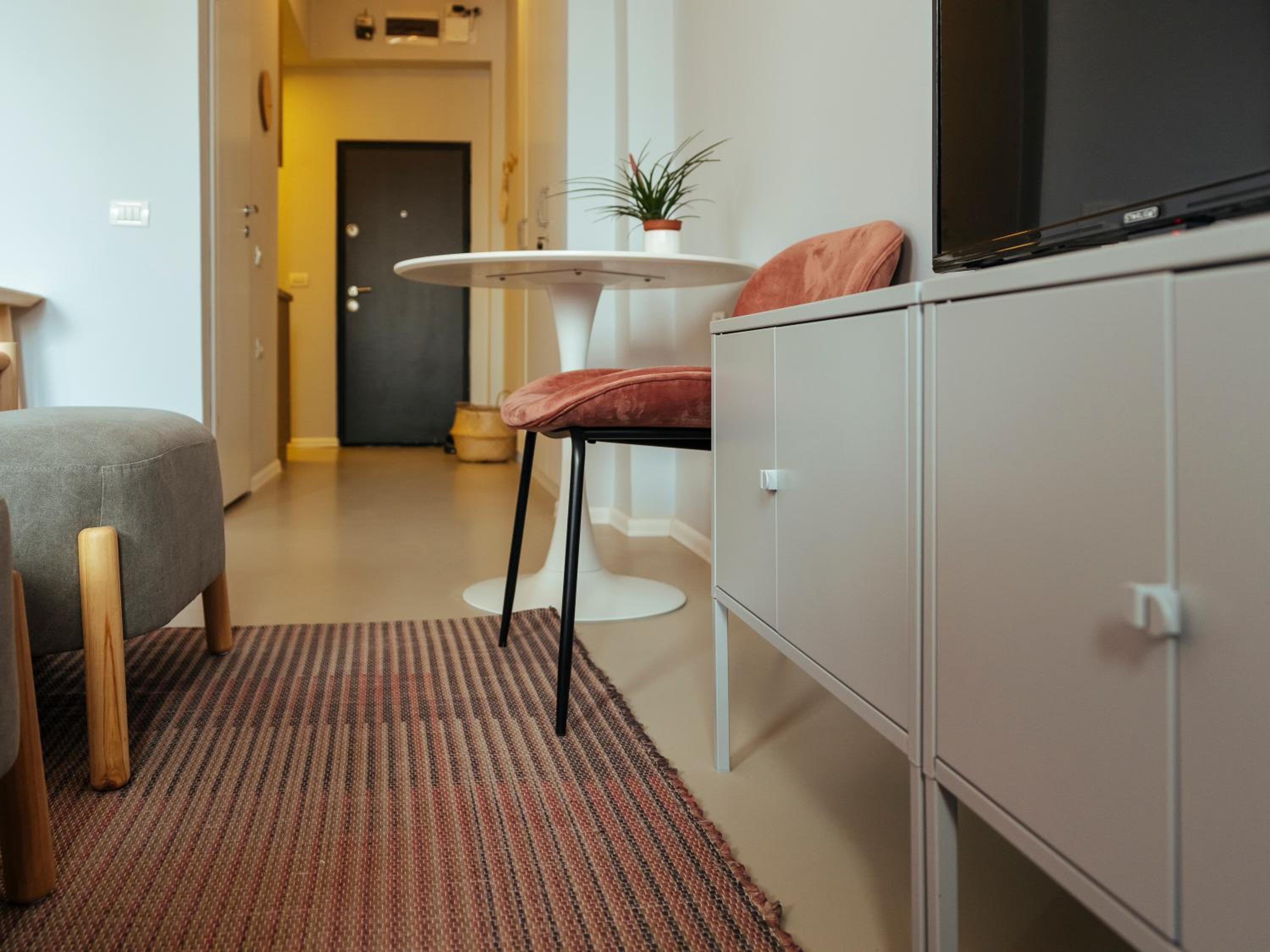 One-Bedroom Apartment - Photo 56