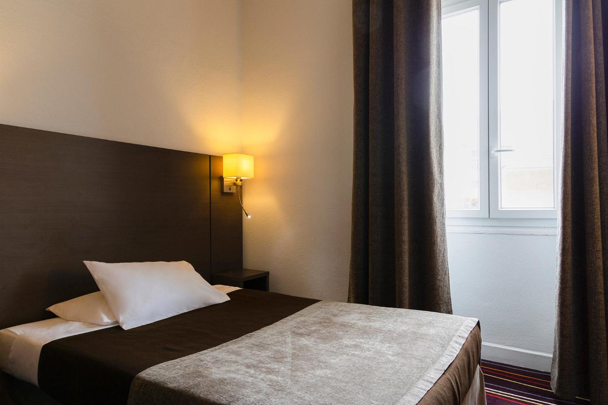 Single Room - Photo 1