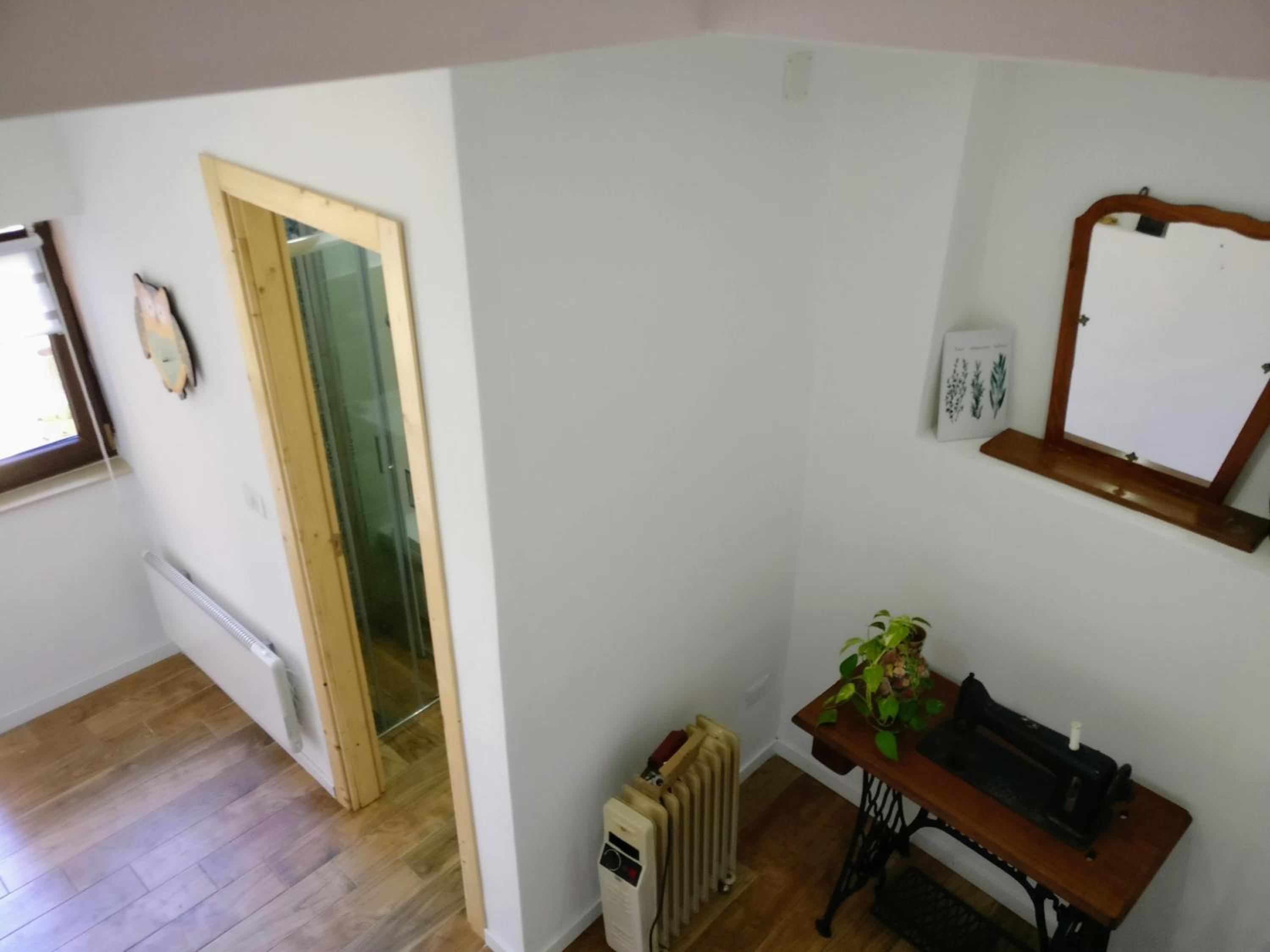 Two-Bedroom House - Photo 44