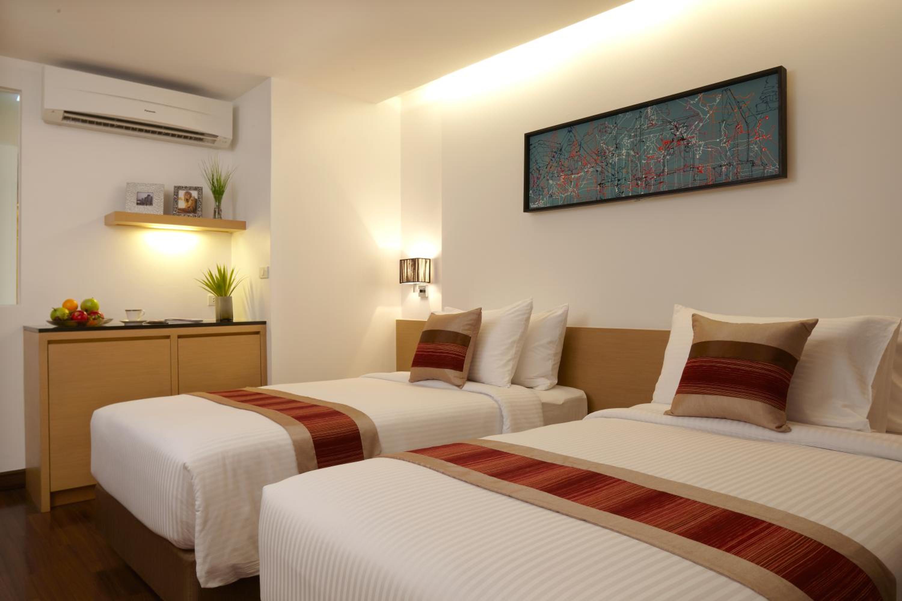 Deluxe Twin Room