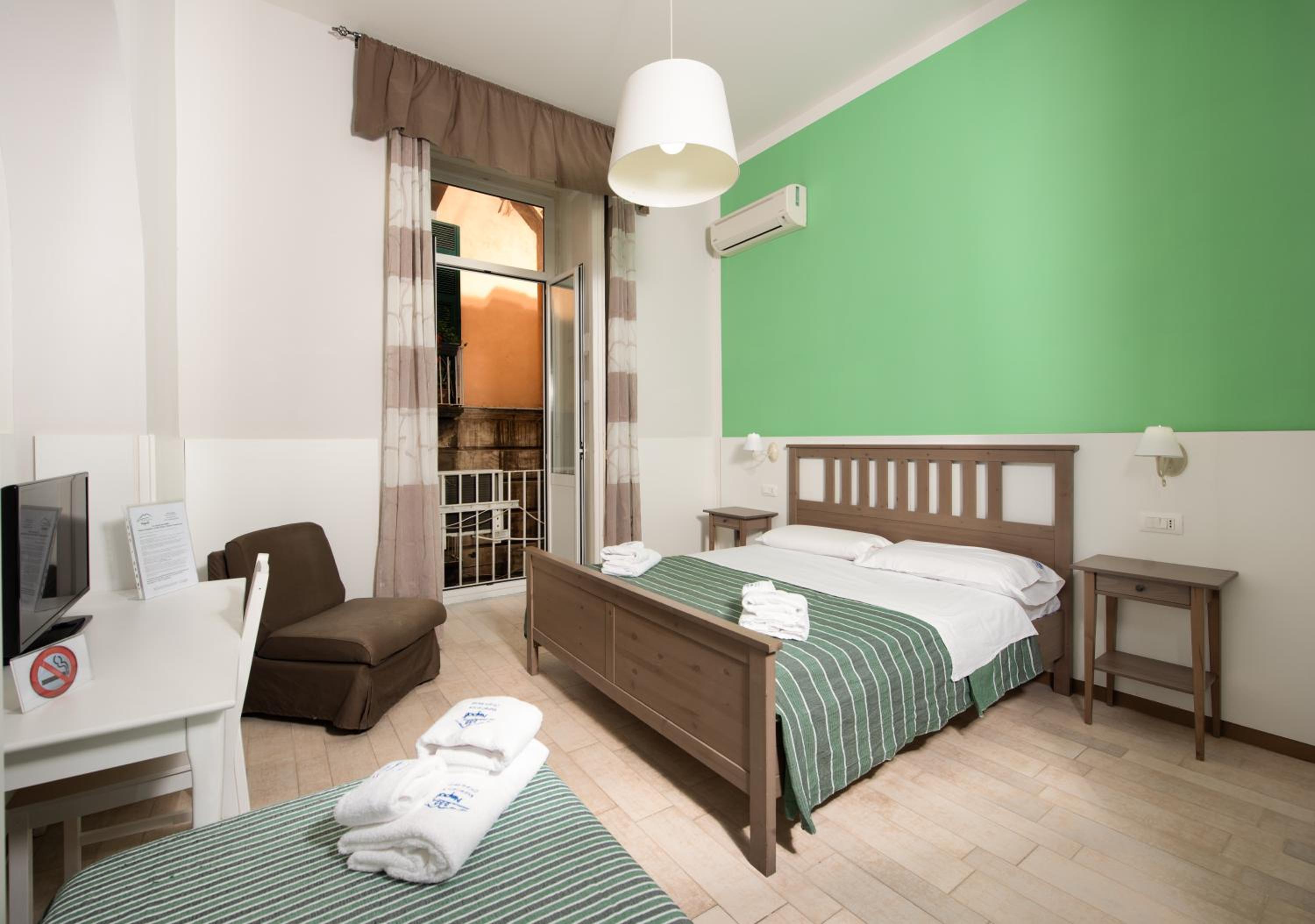 Triple Room with Balcony