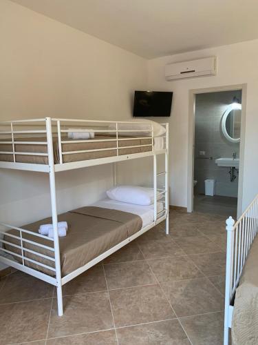 Quadruple Room photo 2