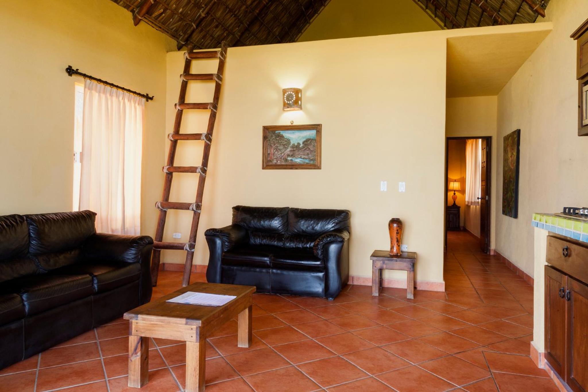 Villa with Garden View - Photo 3