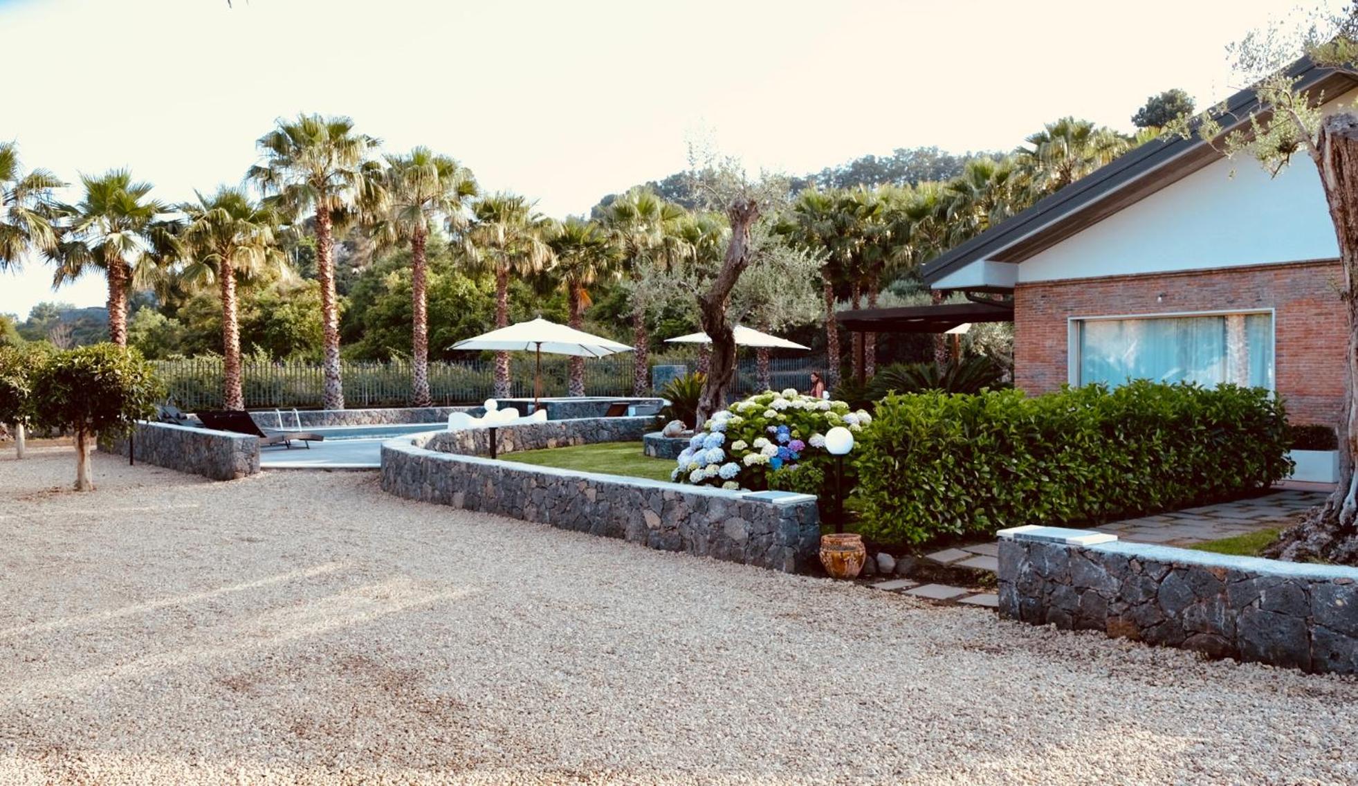 Apartment with Pool View  photo 3