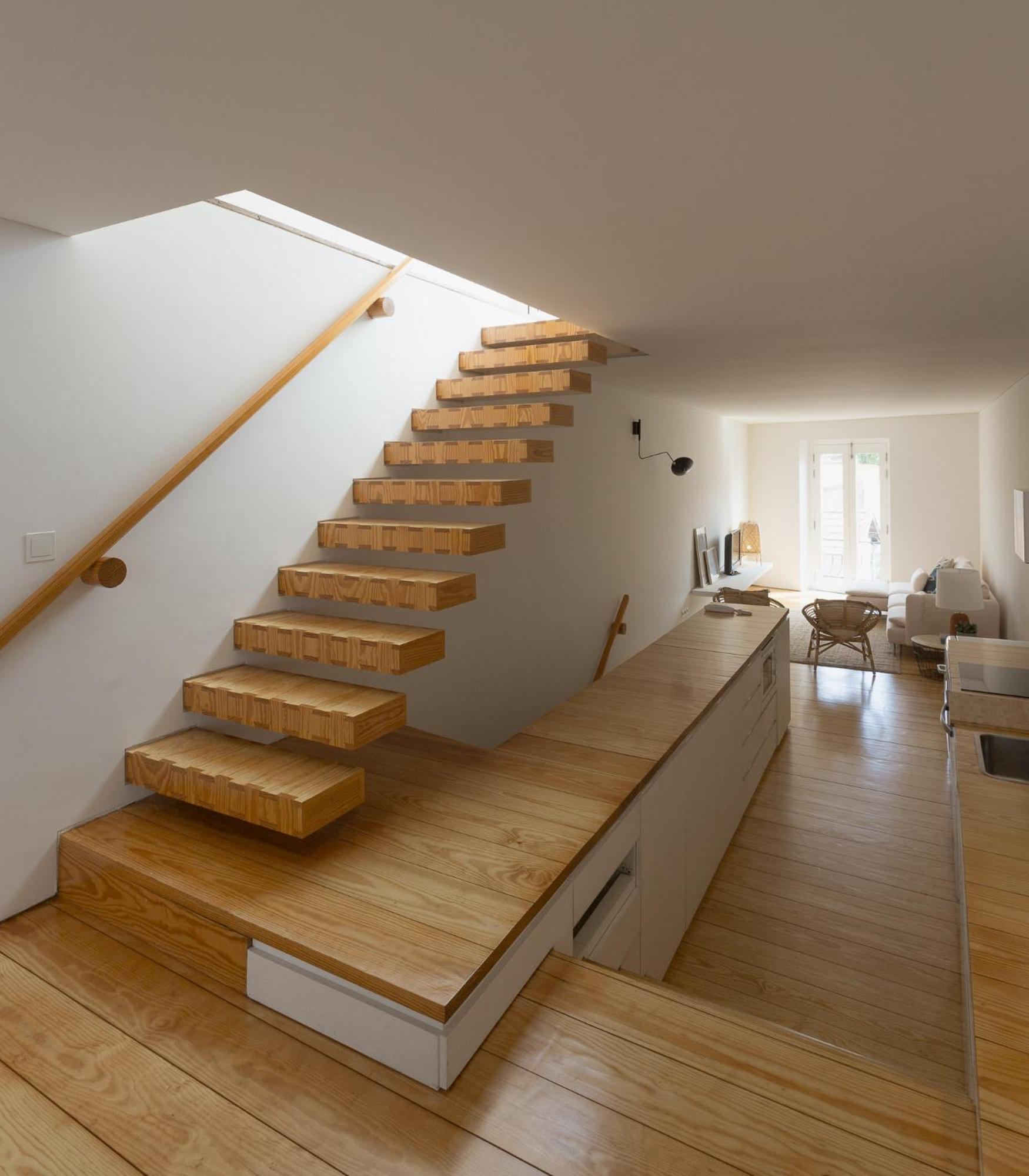 Two-Bedroom Townhouse - Photo 21