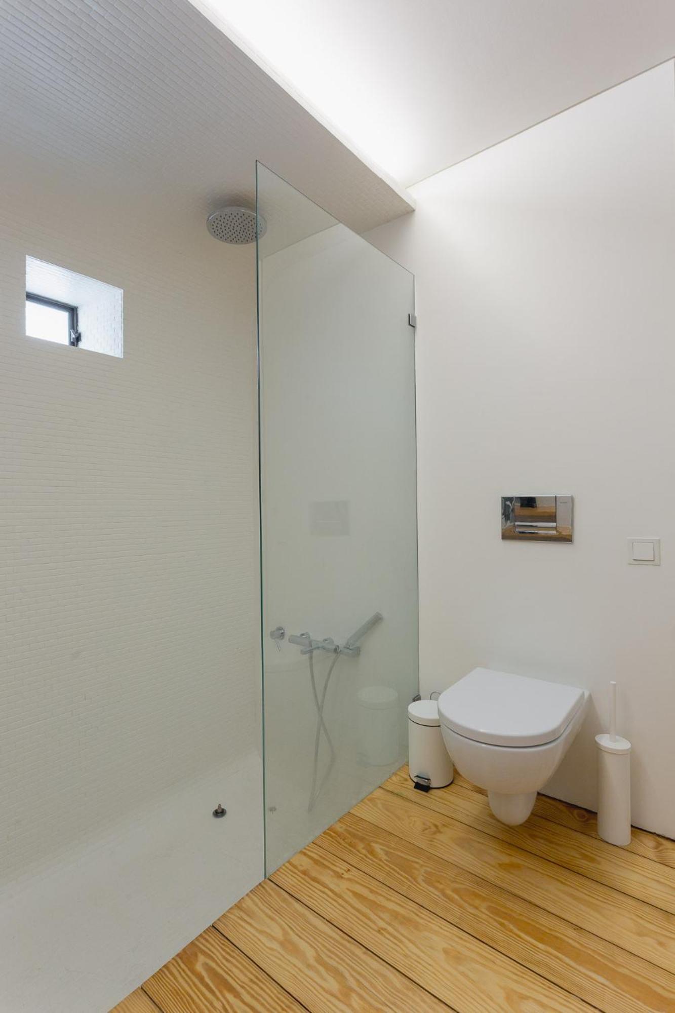 Two-Bedroom Townhouse - Photo 18