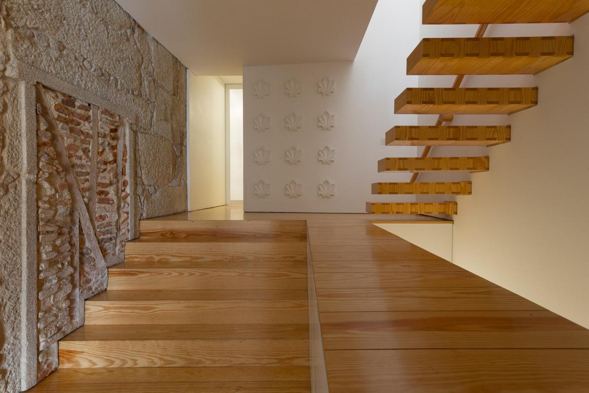 Two-Bedroom Townhouse - Photo 12