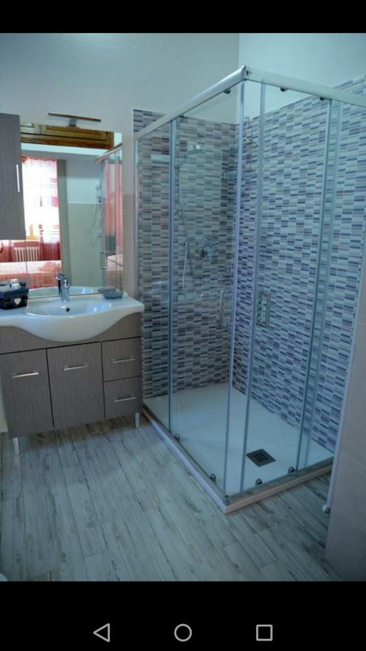 Double or Twin Room with Private Bathroom photo 2
