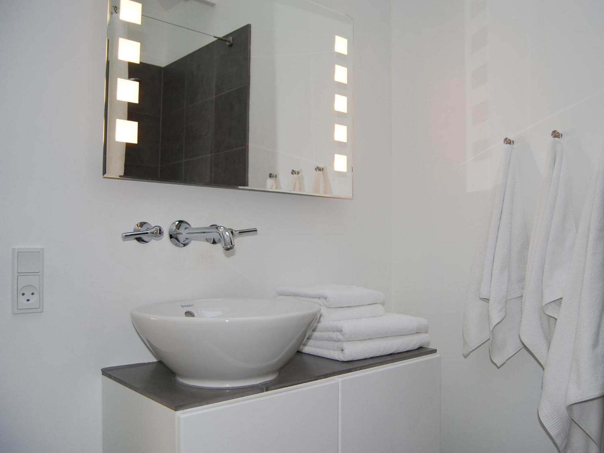 Double or Twin Room with Bathroom photo 3