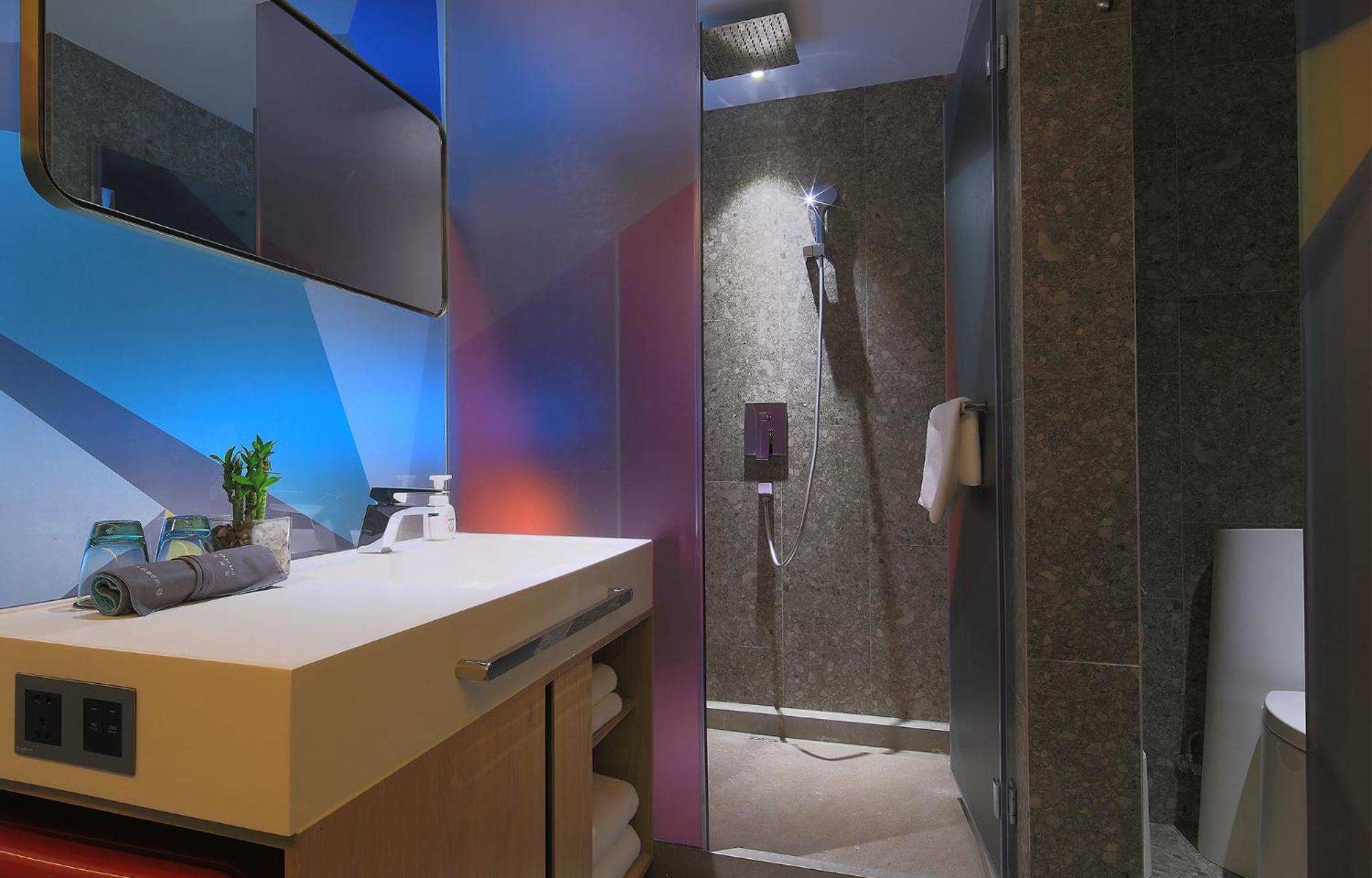 Twin Room - Photo 6