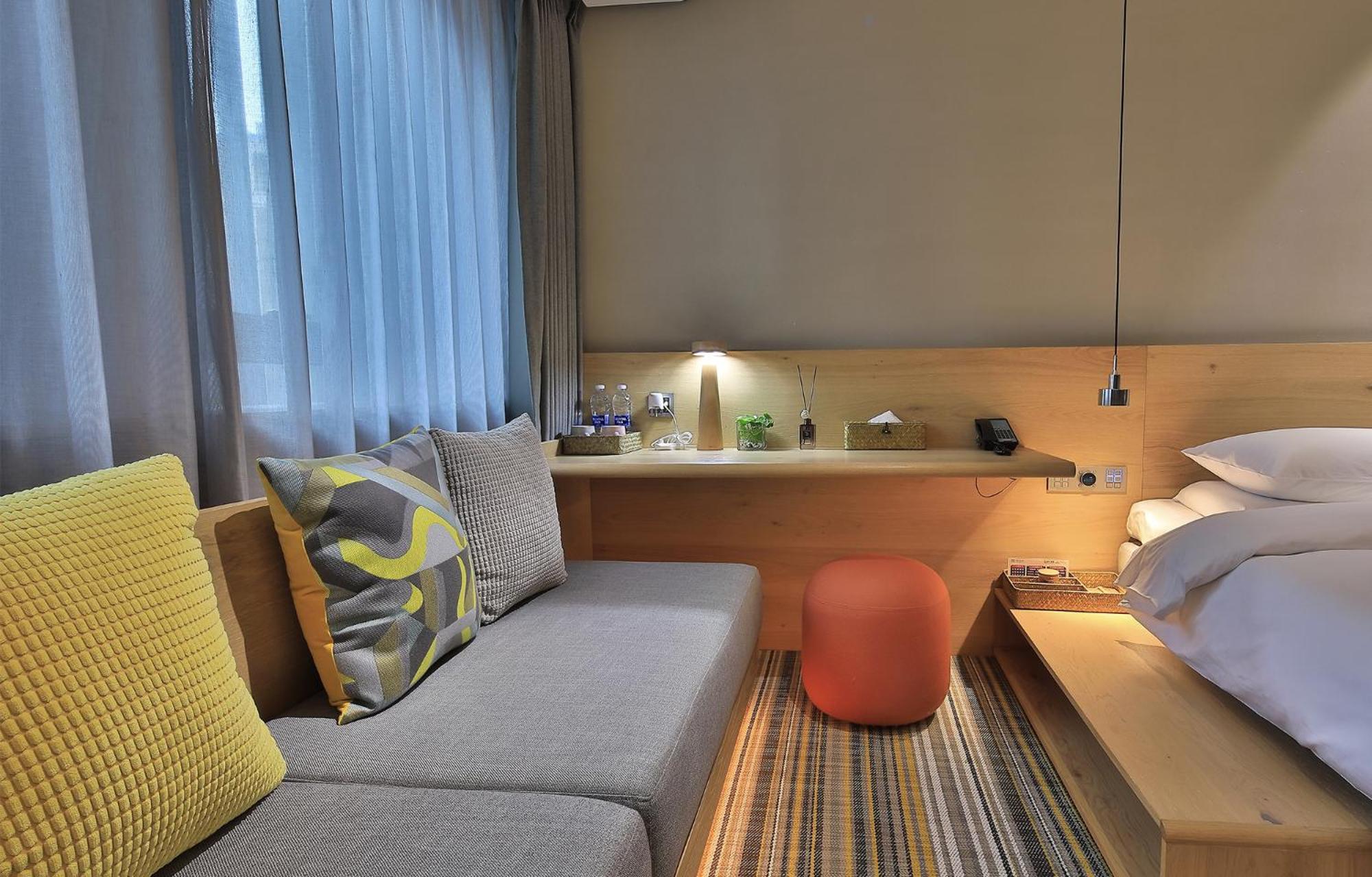 Twin Room - Photo 3