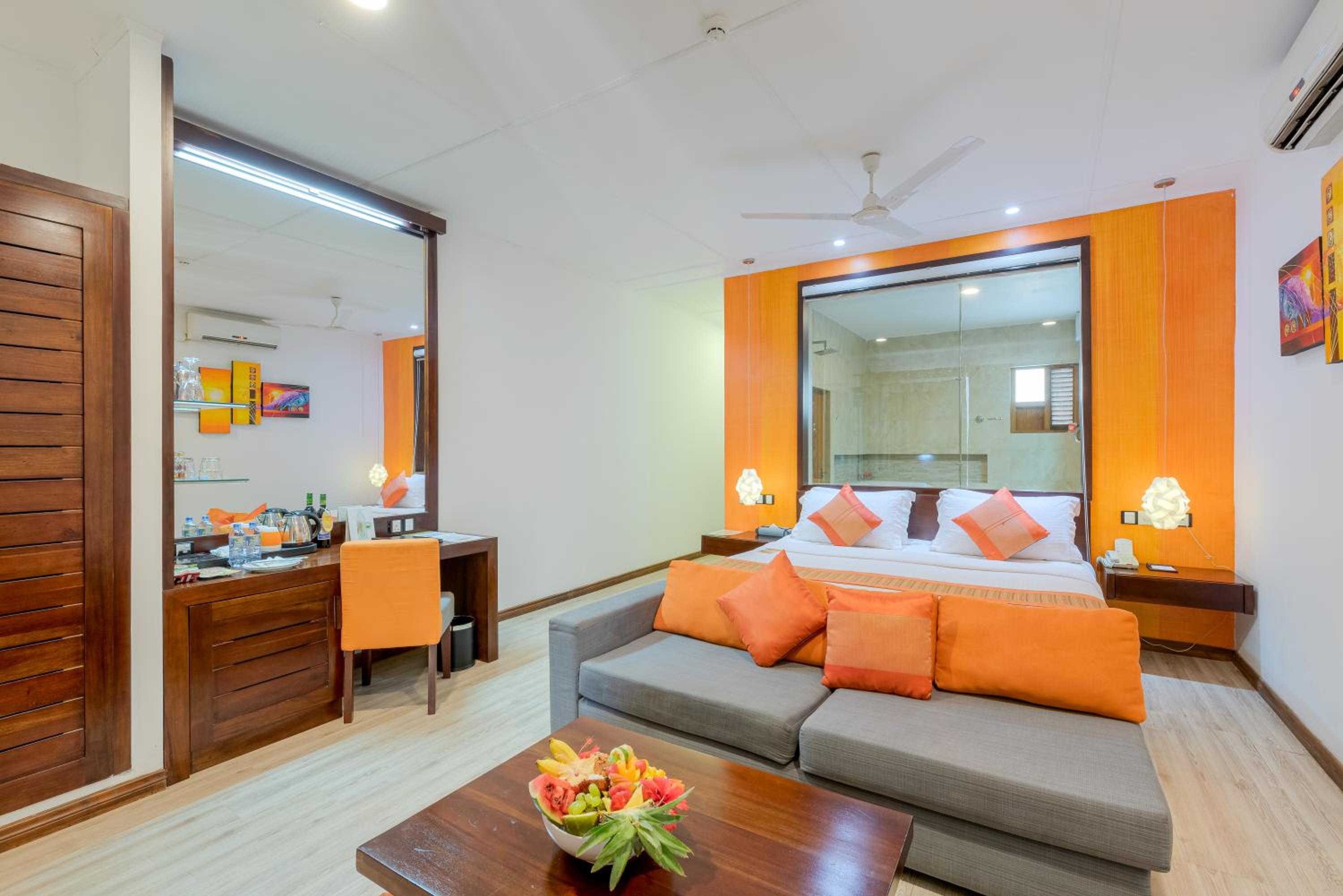 Deluxe Room Plunge Pool with 10% off on selected wines photo 3