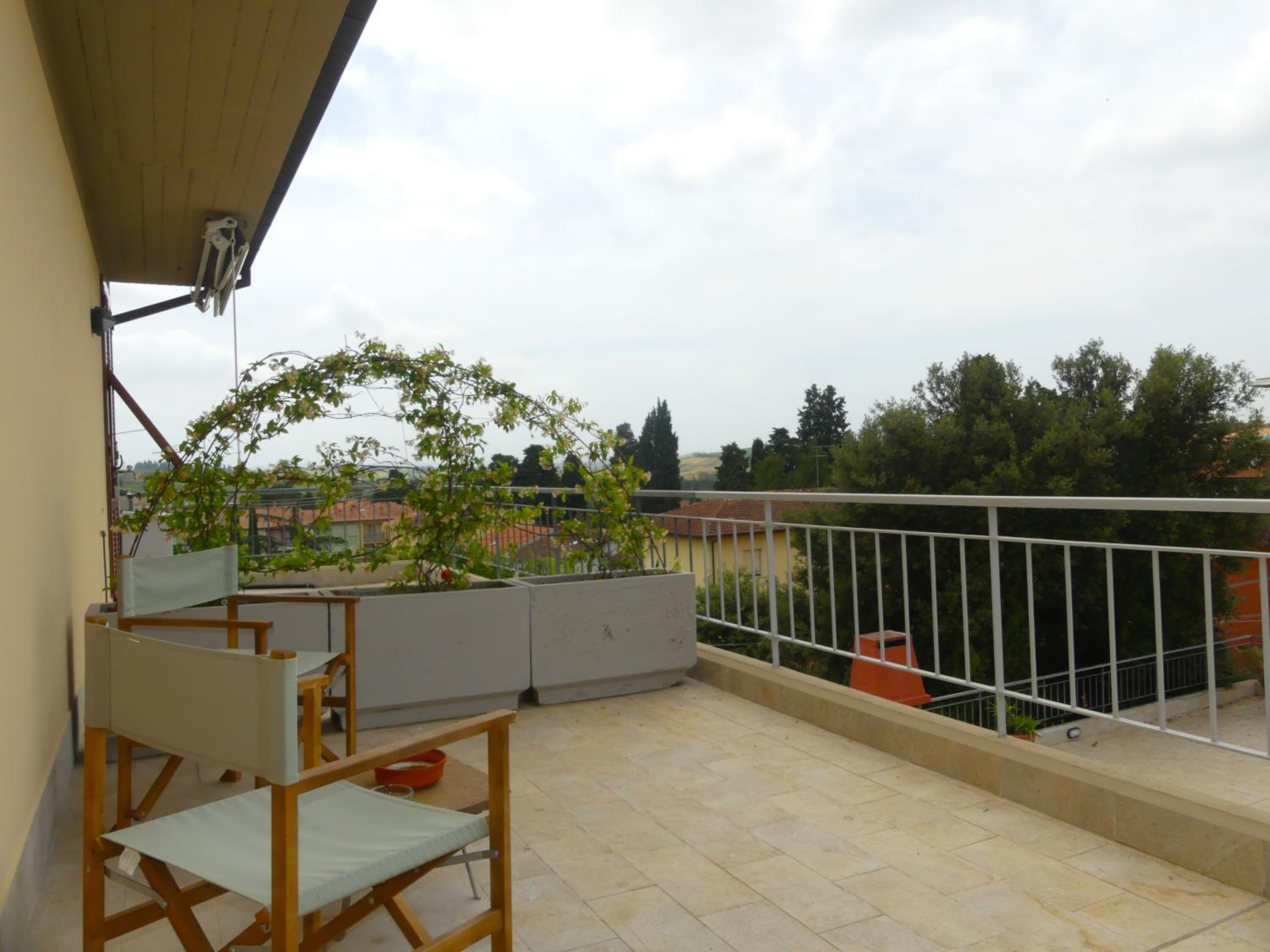 Junior Suite with Balcony - Photo 6