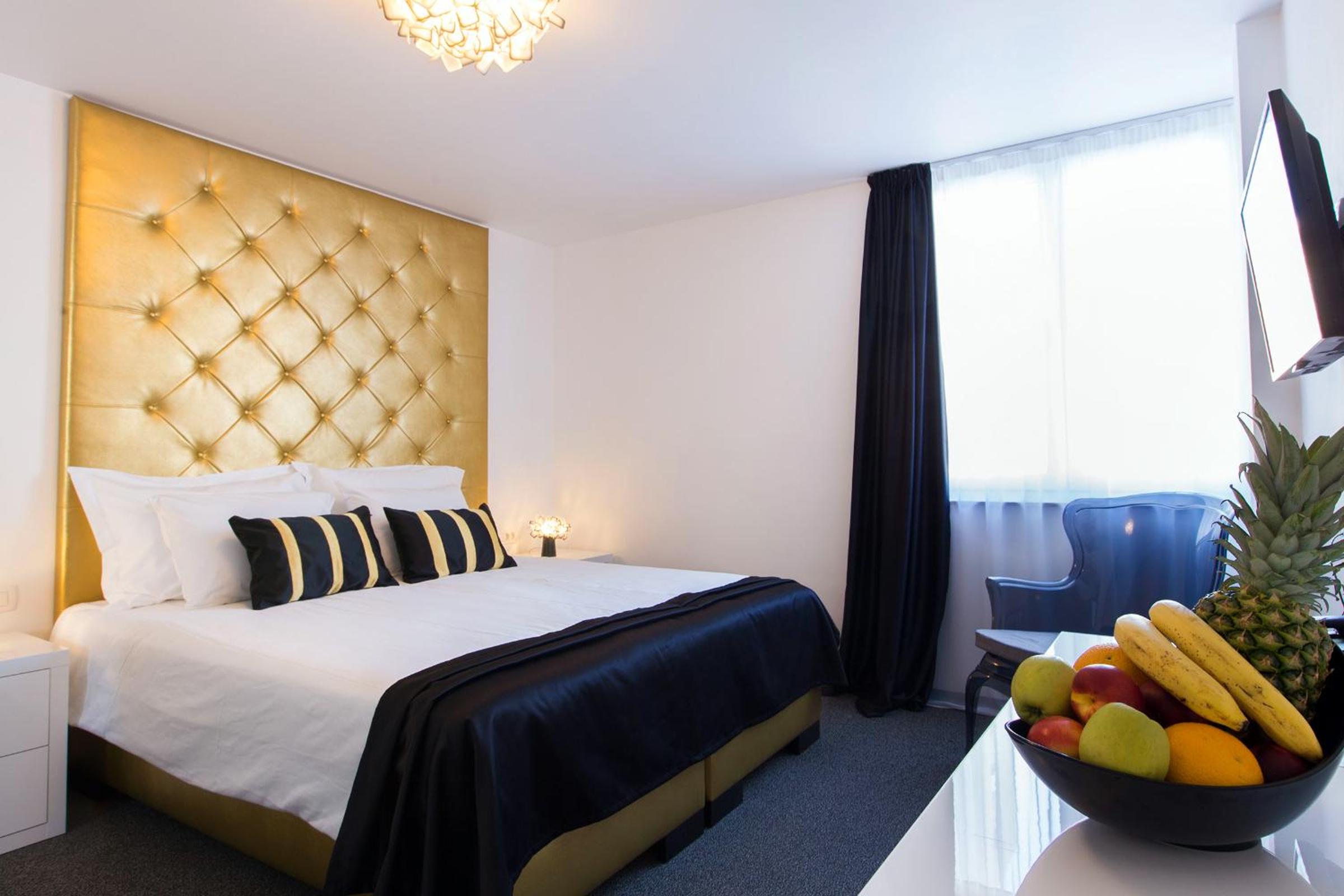 Deluxe Double or Twin Room photo 3