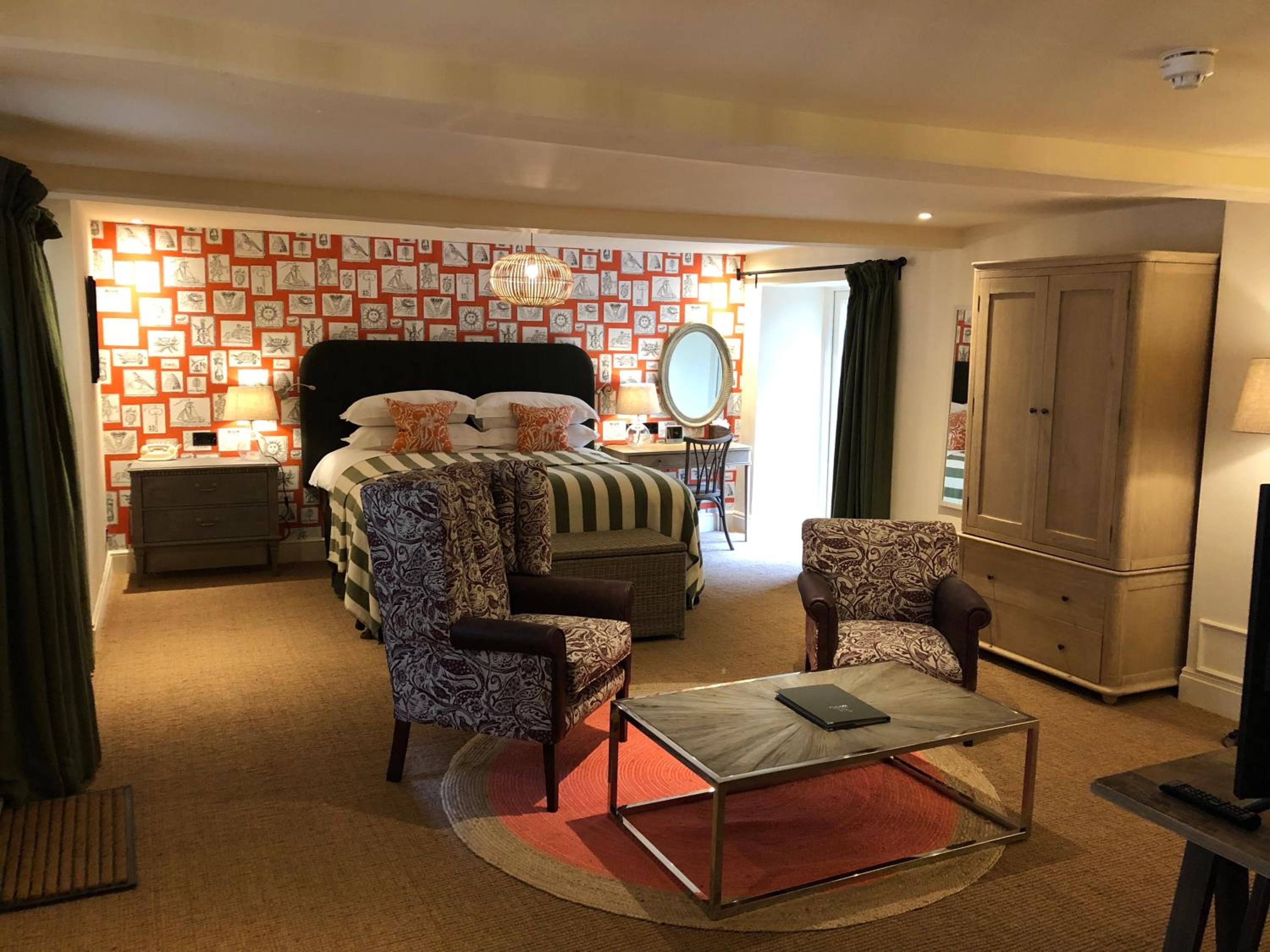 Deluxe Double or Twin Room photo 1