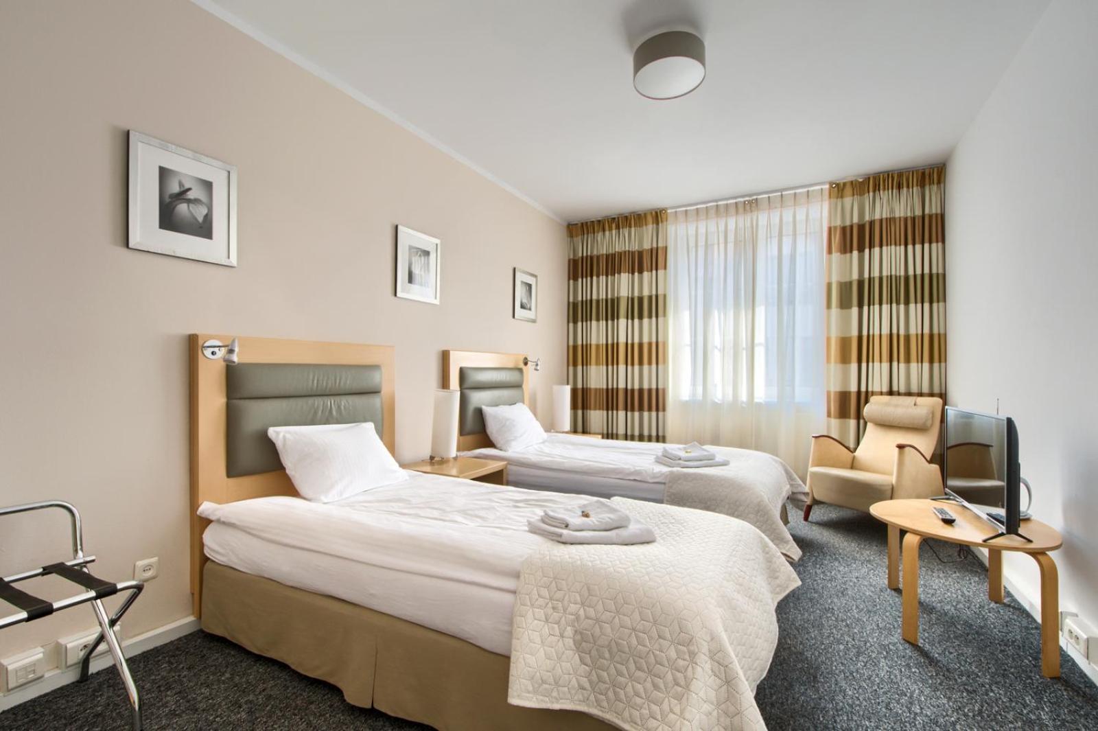 Triple Room with Shared Bathroom
