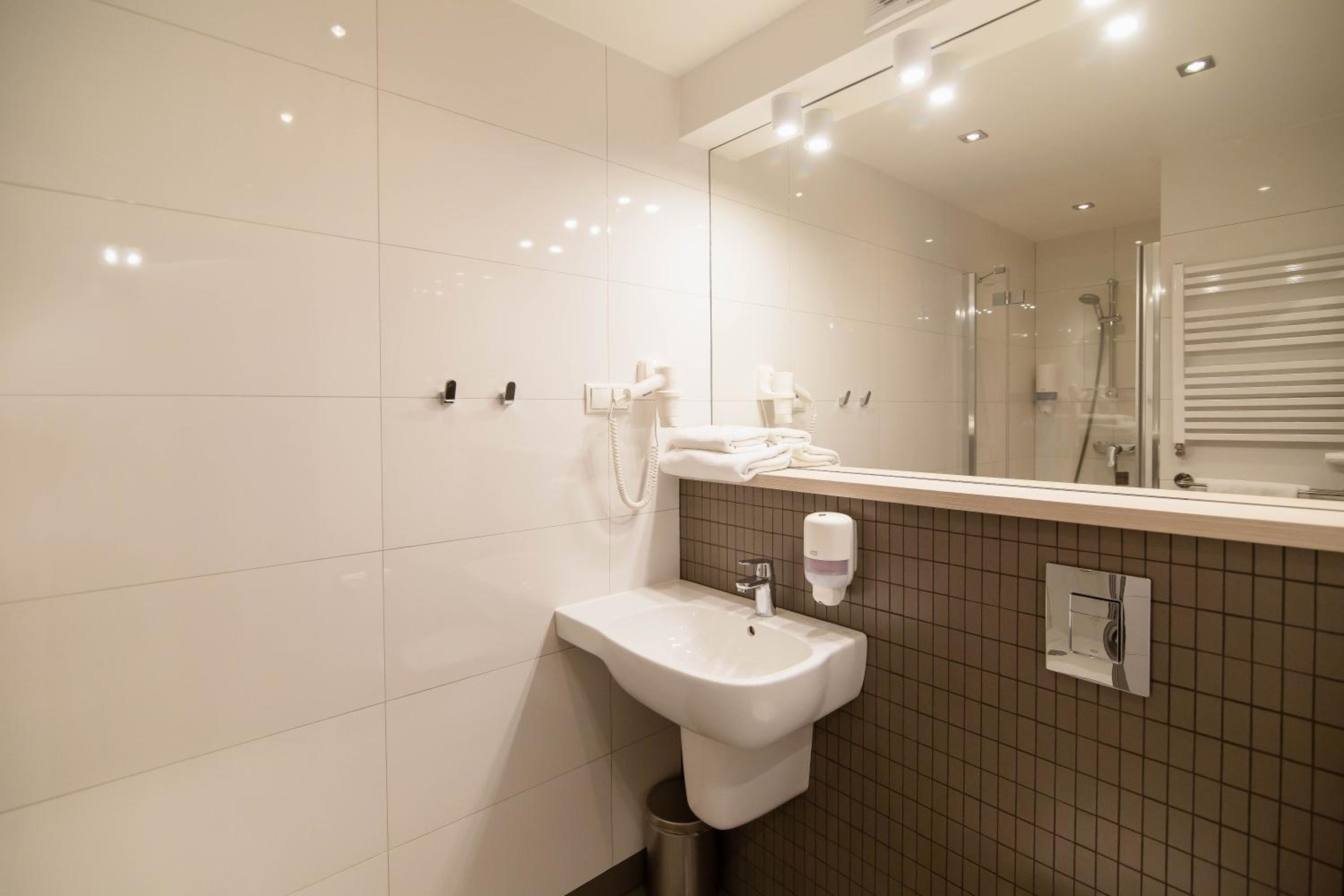 Deluxe Family Apartment - Photo 13