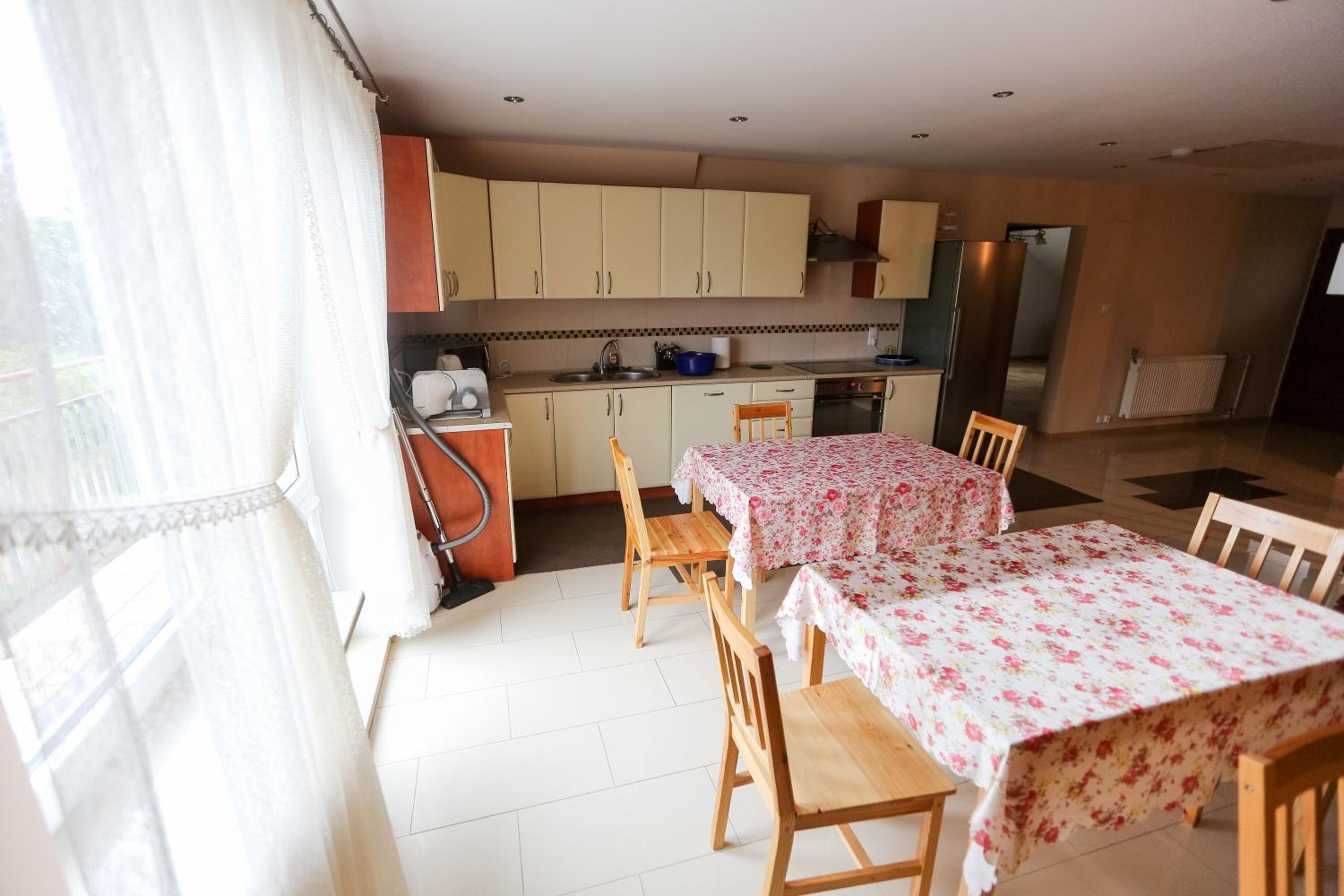 Triple Room with Private Bathroom photo 2