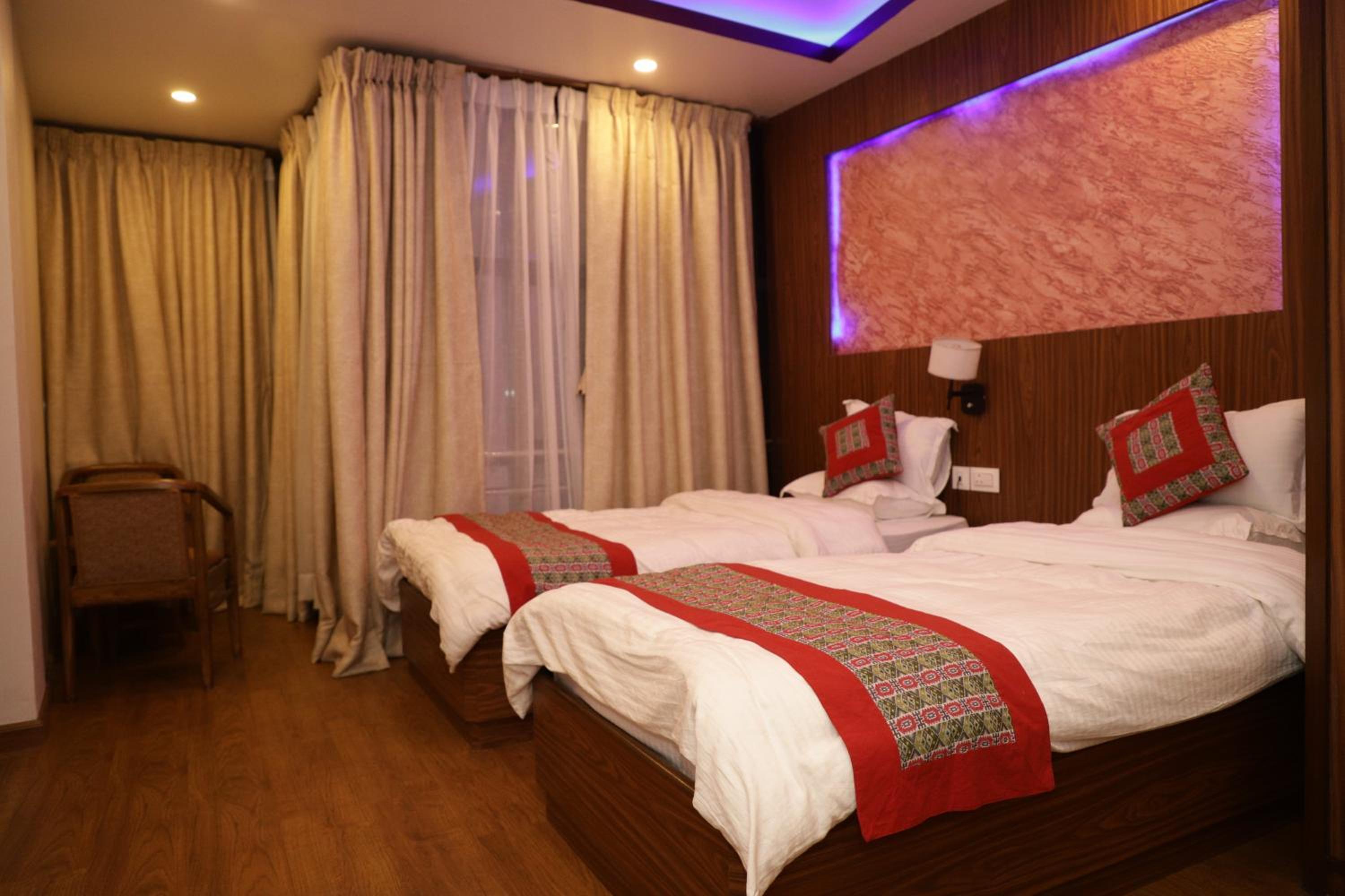 Deluxe Double Room photo 2
