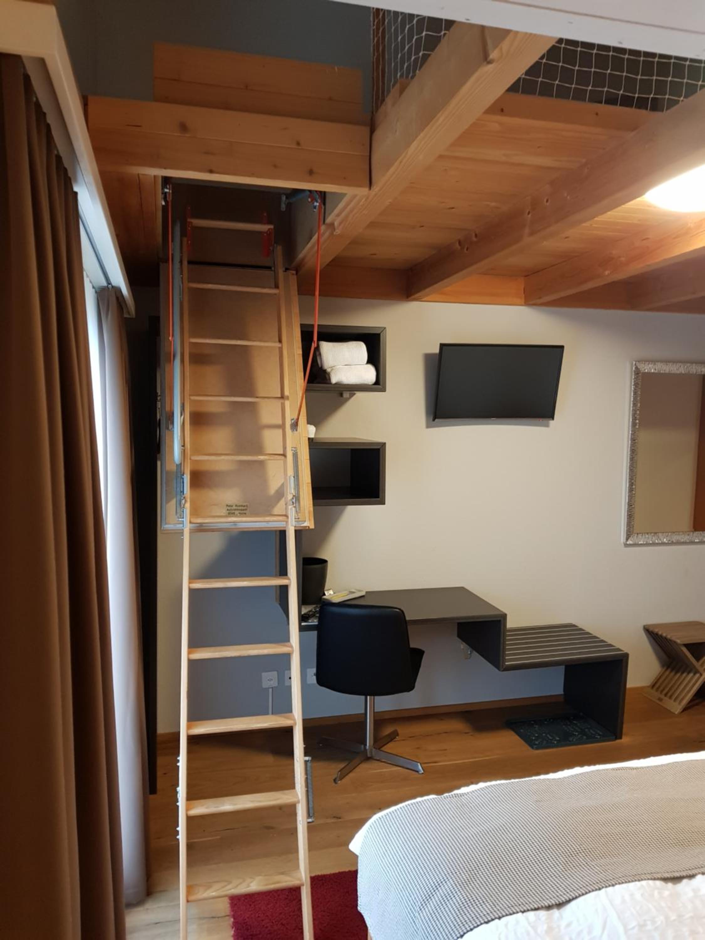 Family Room - Photo 7
