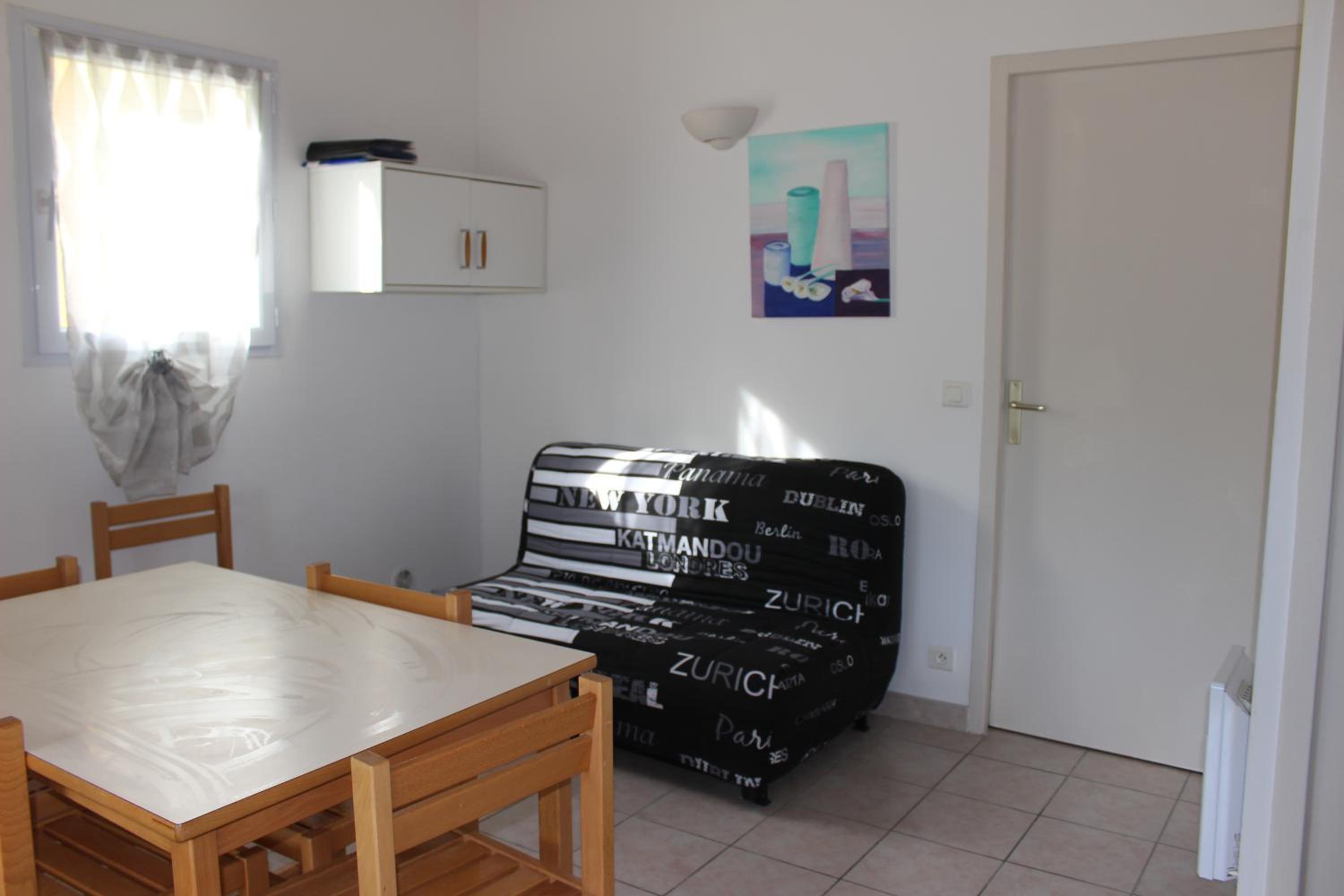 Two-Bedroom House photo 2