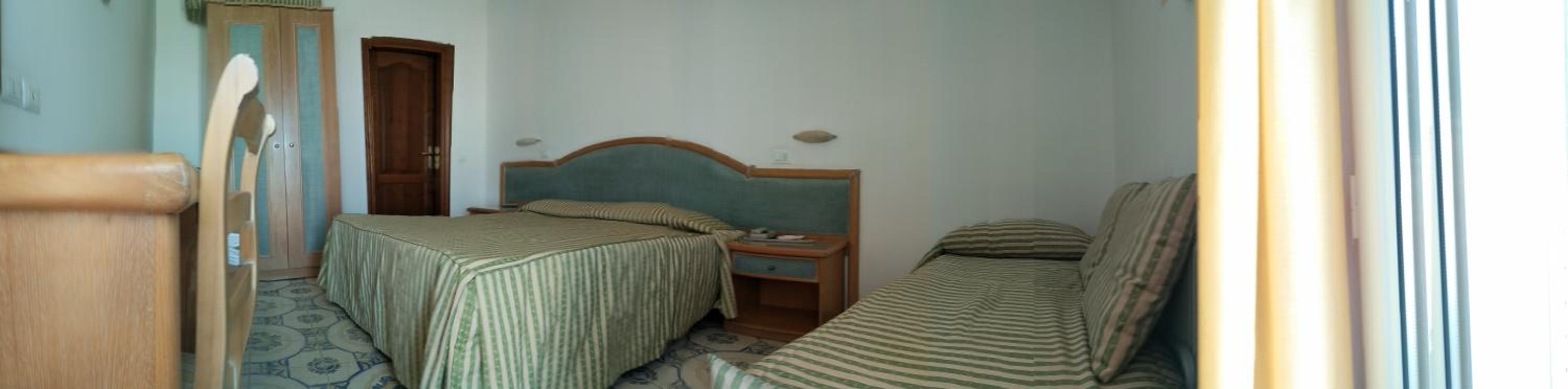 Triple Room - Photo 1