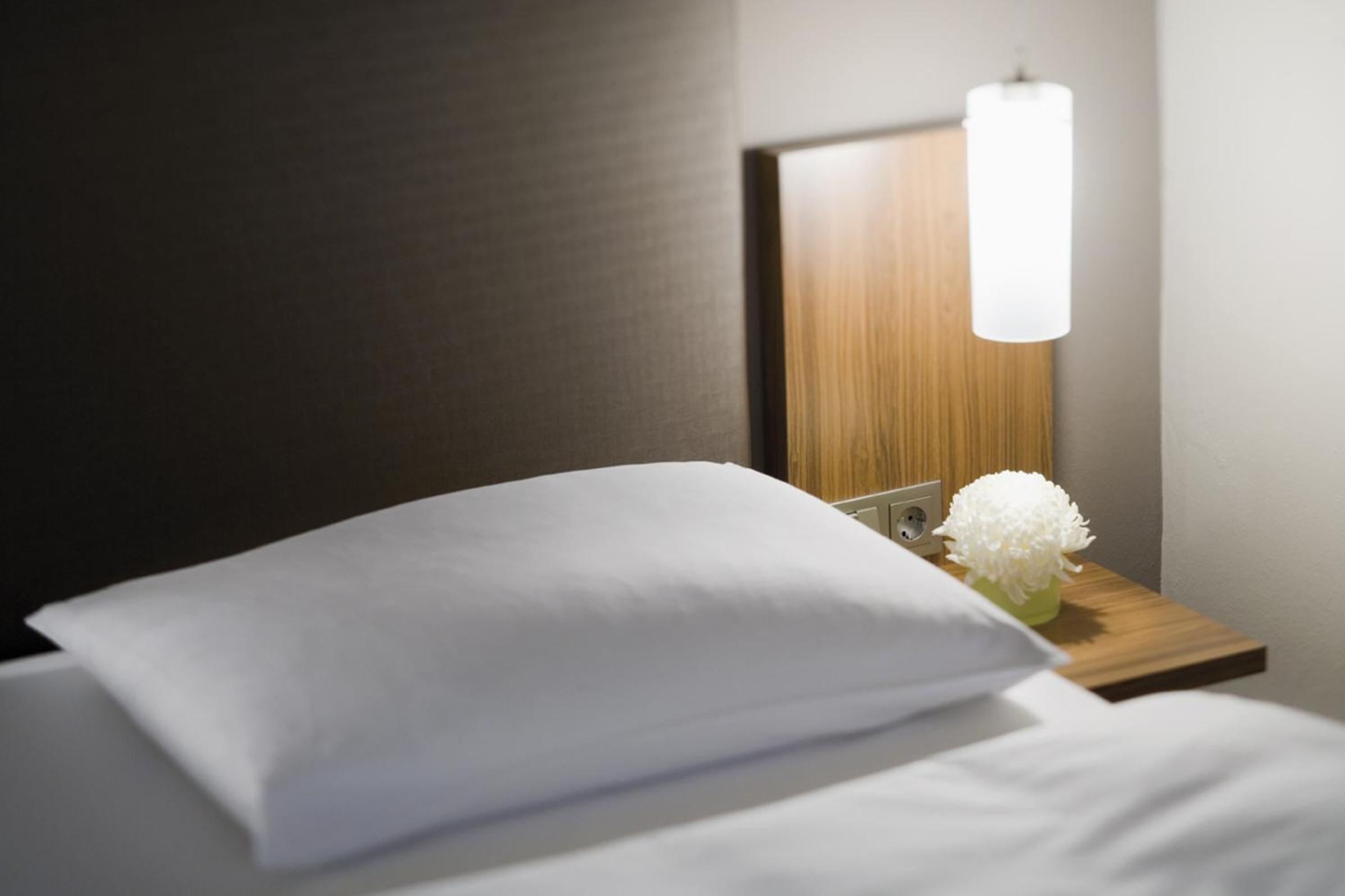Premium King Room - Photo 3