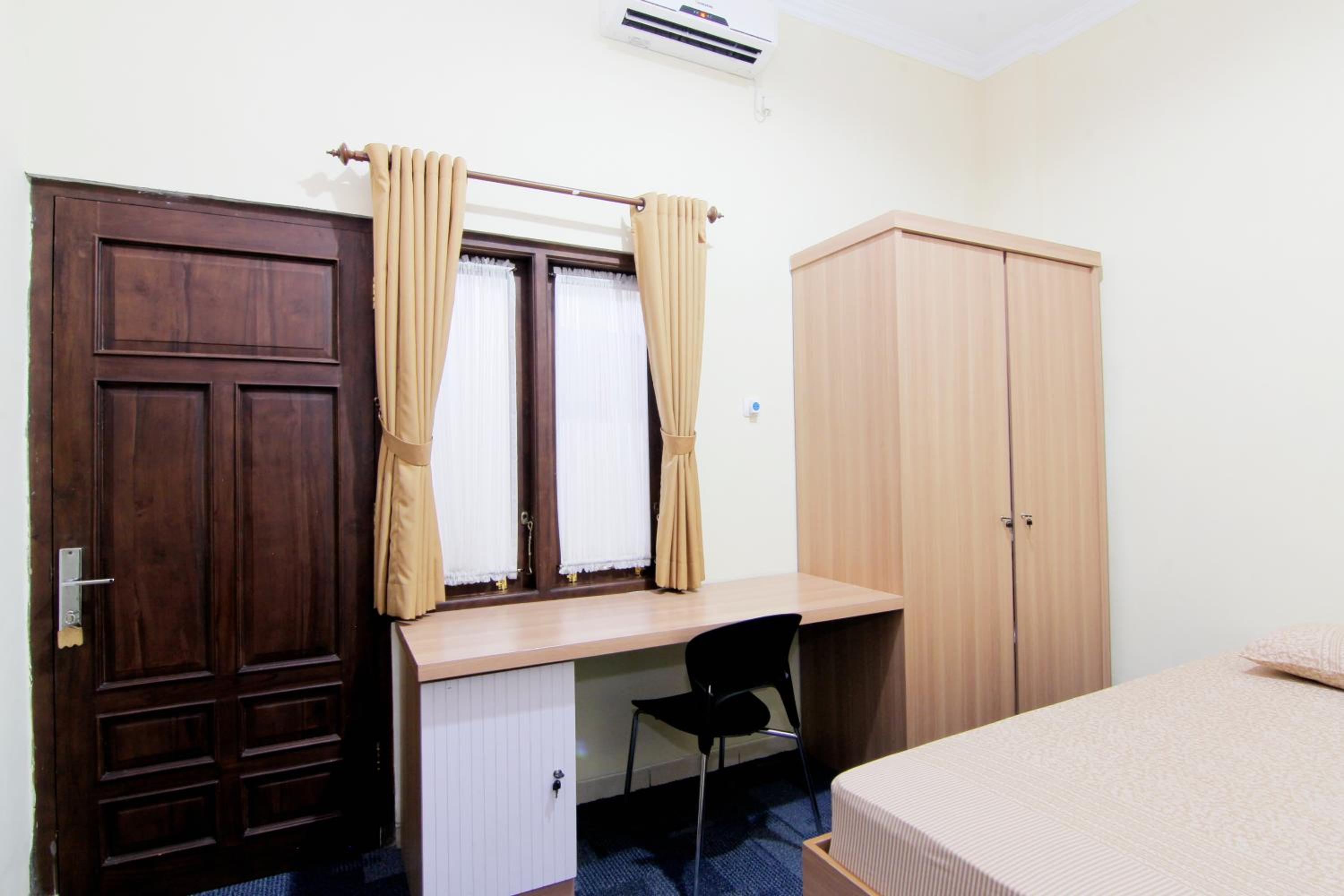 Standard Double Room - Photo 4