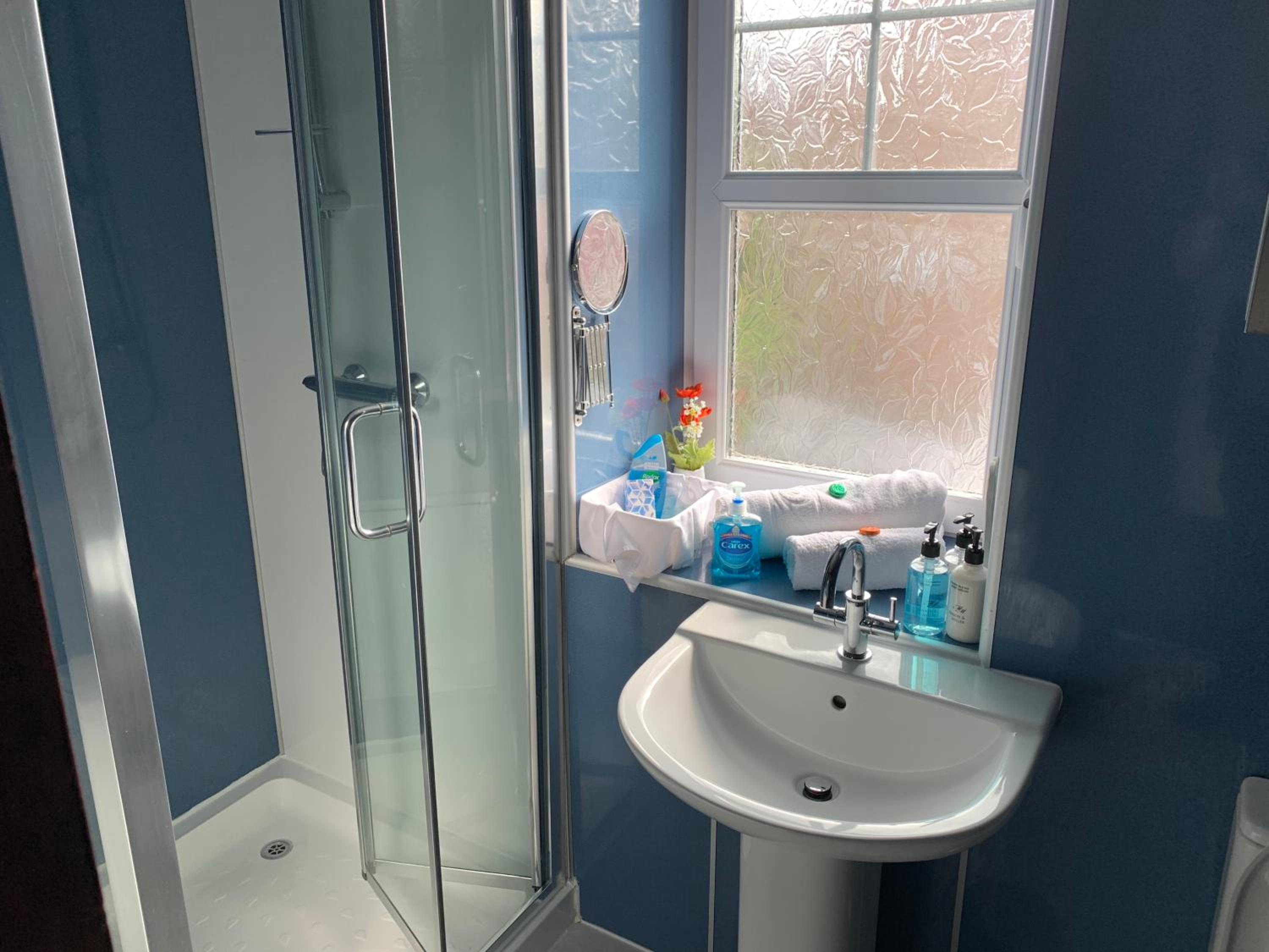 Budget Single Room photo 2