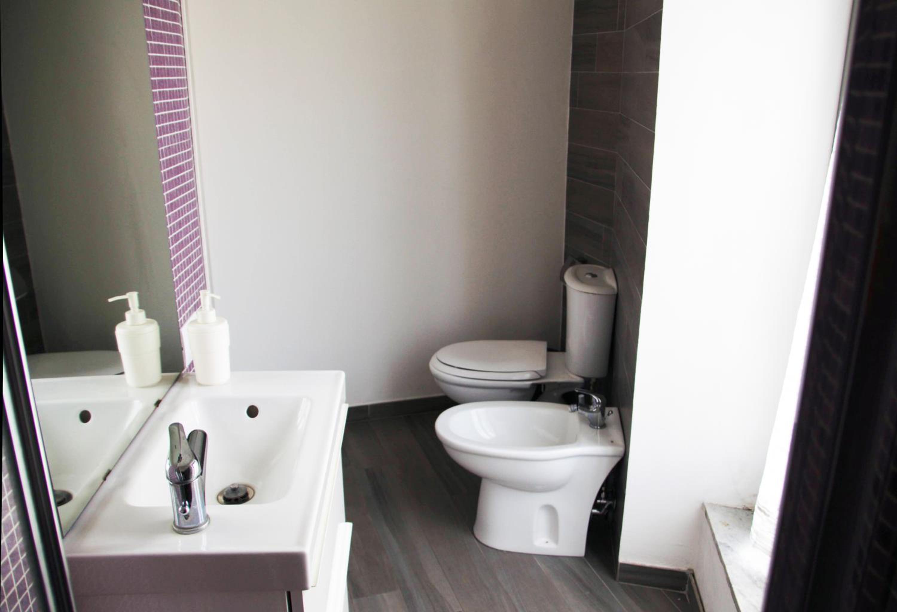 Double Room - Photo 20