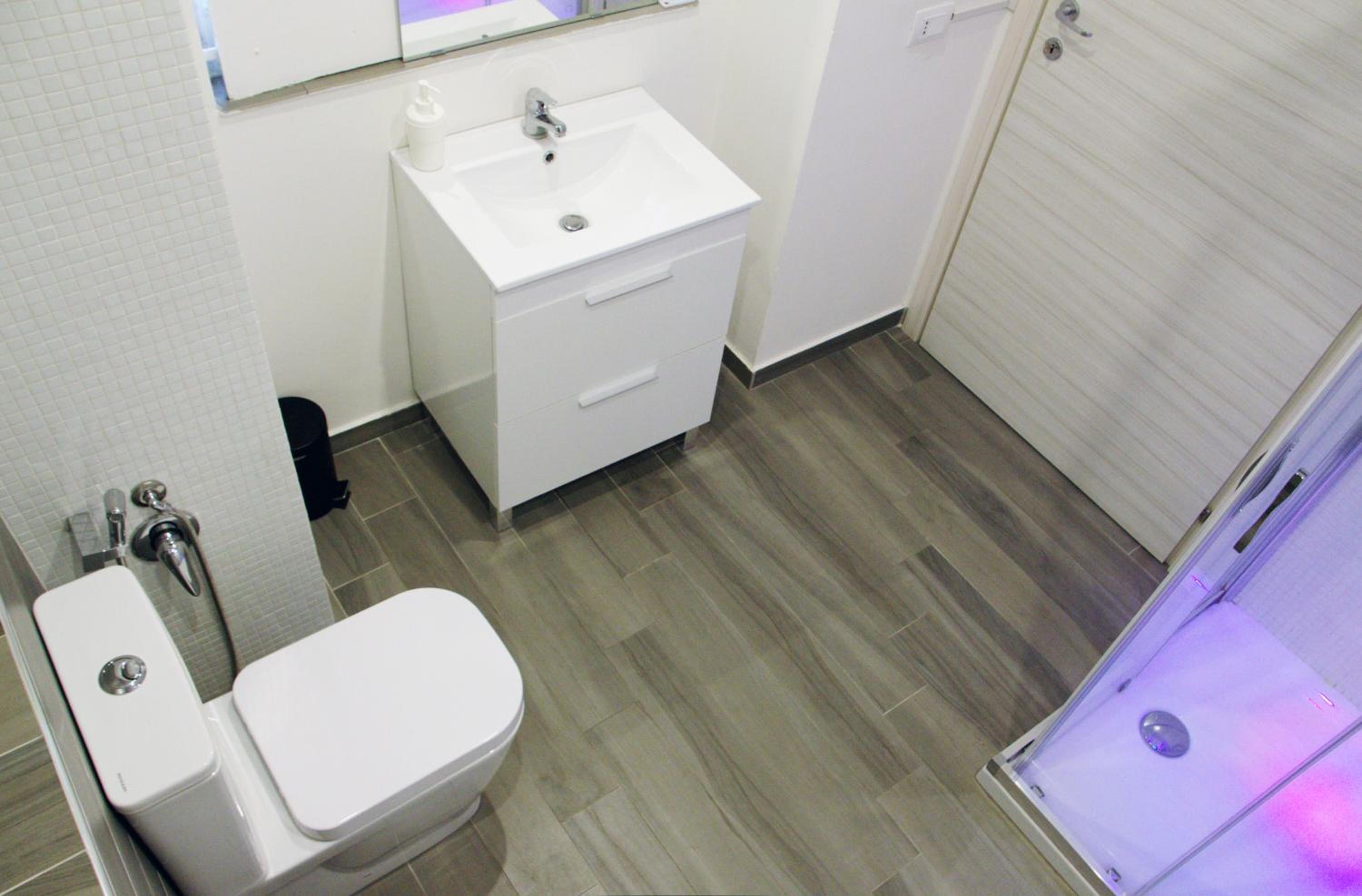 Double Room - Photo 27