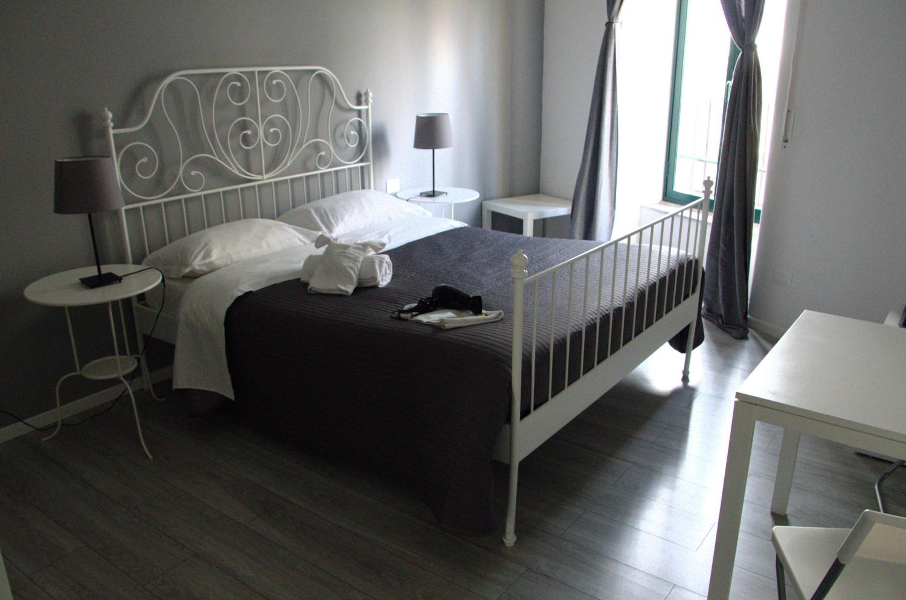 Double Room - Photo 23