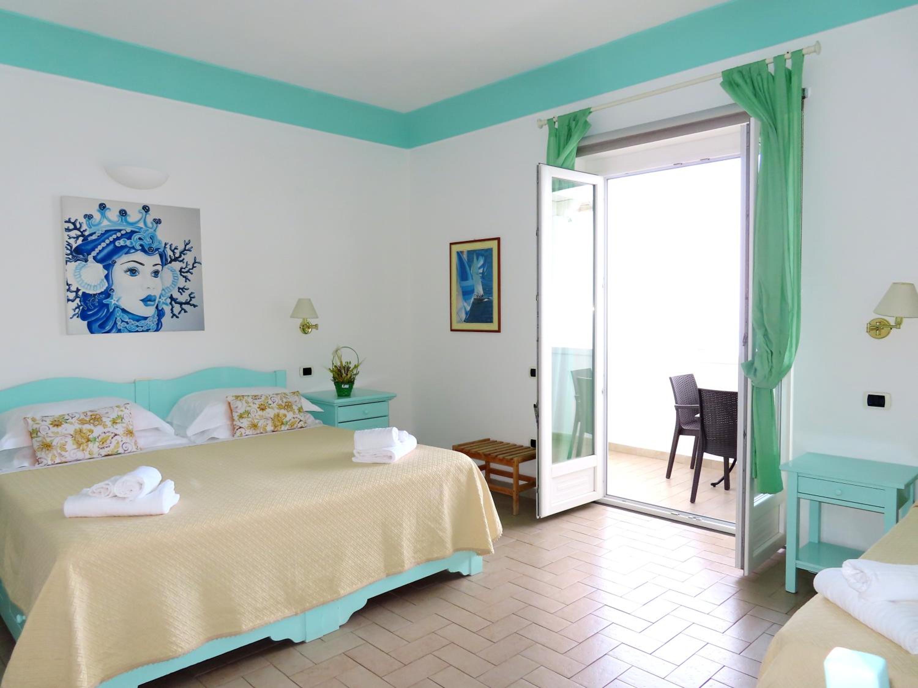 Deluxe Triple Room with Sea View Terrace photo 3