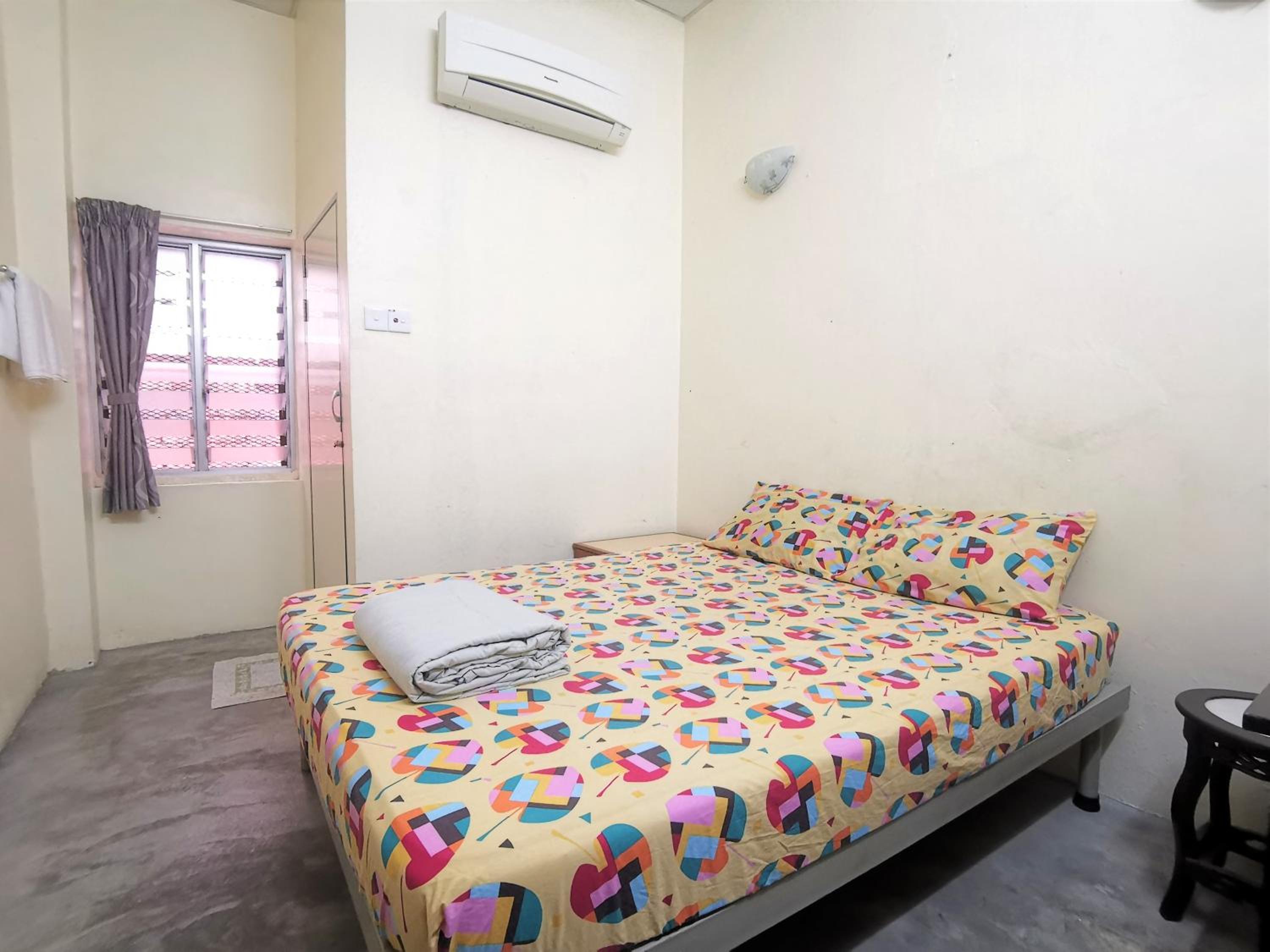 Double Room - Photo 3