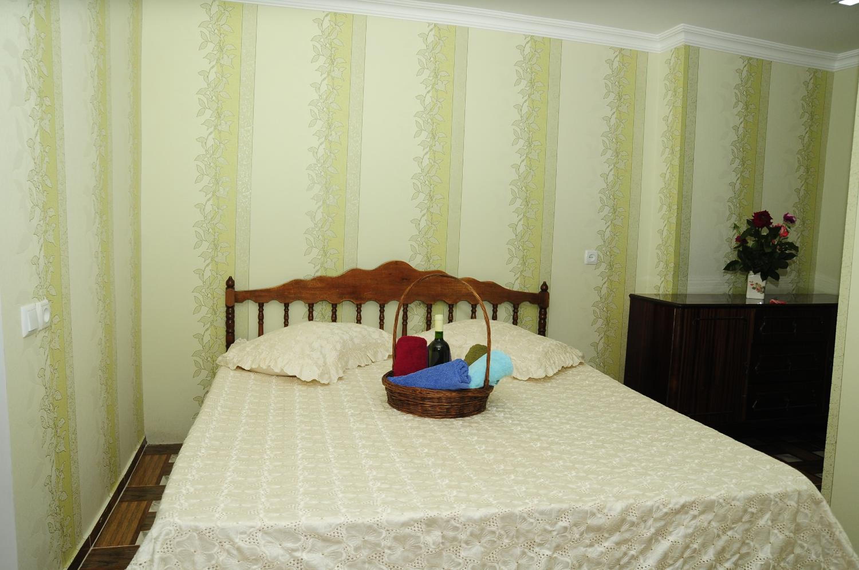 Apartment - Ground Floor photo 3