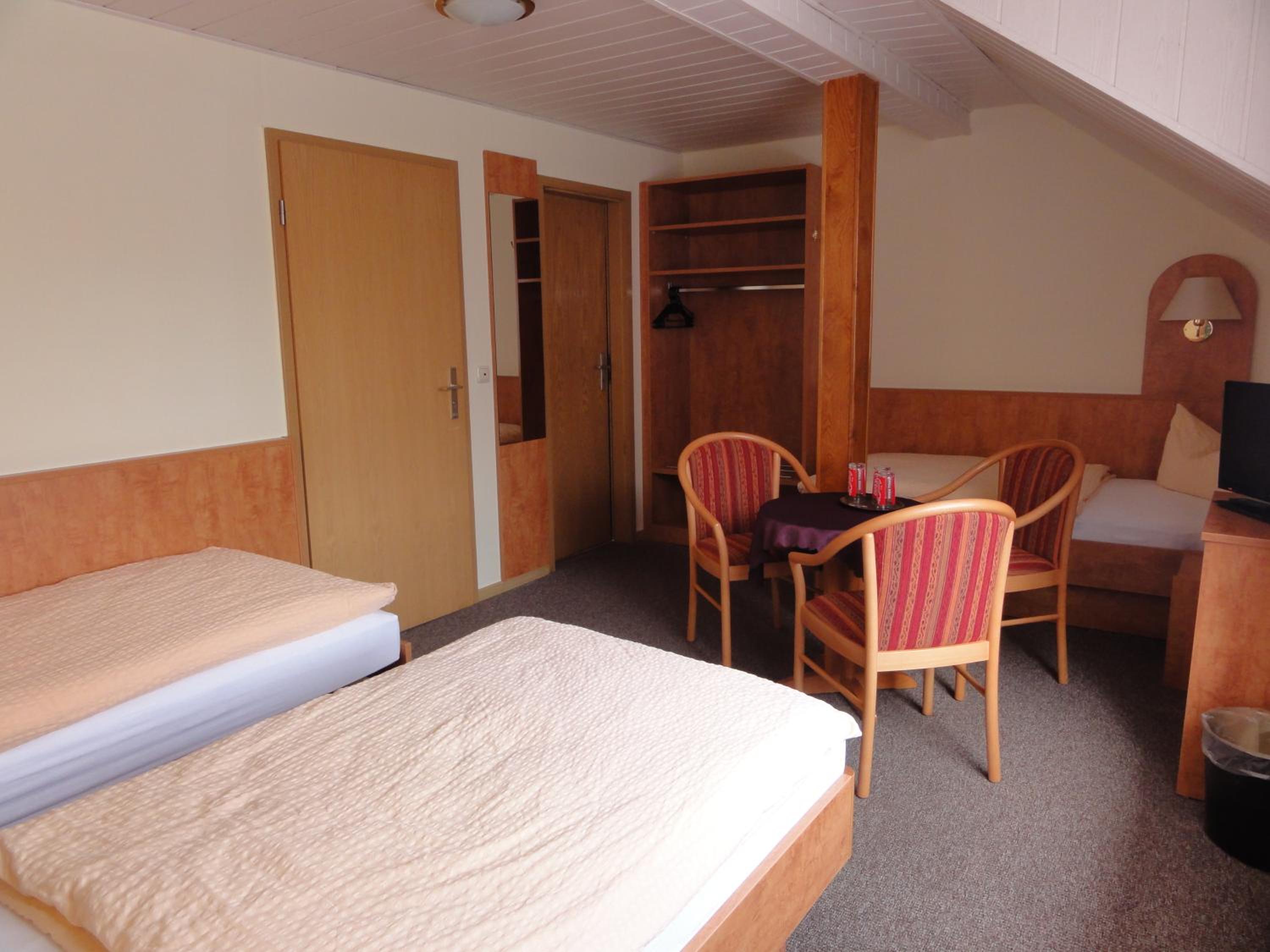 Triple Room - Photo 4