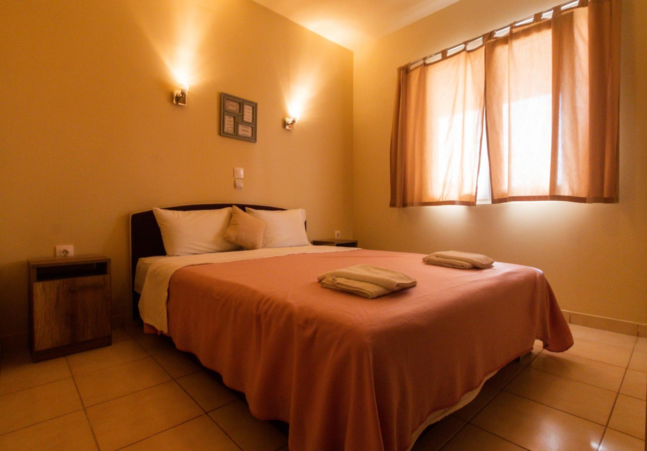 Two-Bedroom Deluxe Apartment with Balcony photo 2