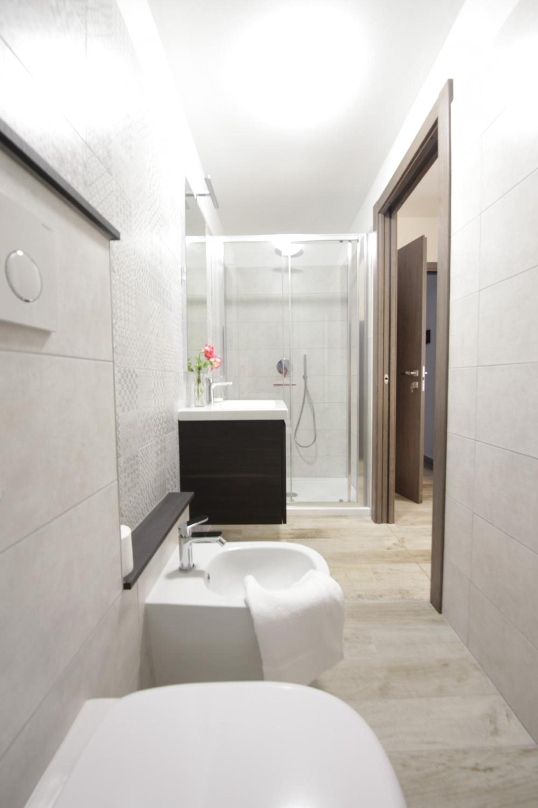 Double or Twin Room with Private Bathroom photo 3